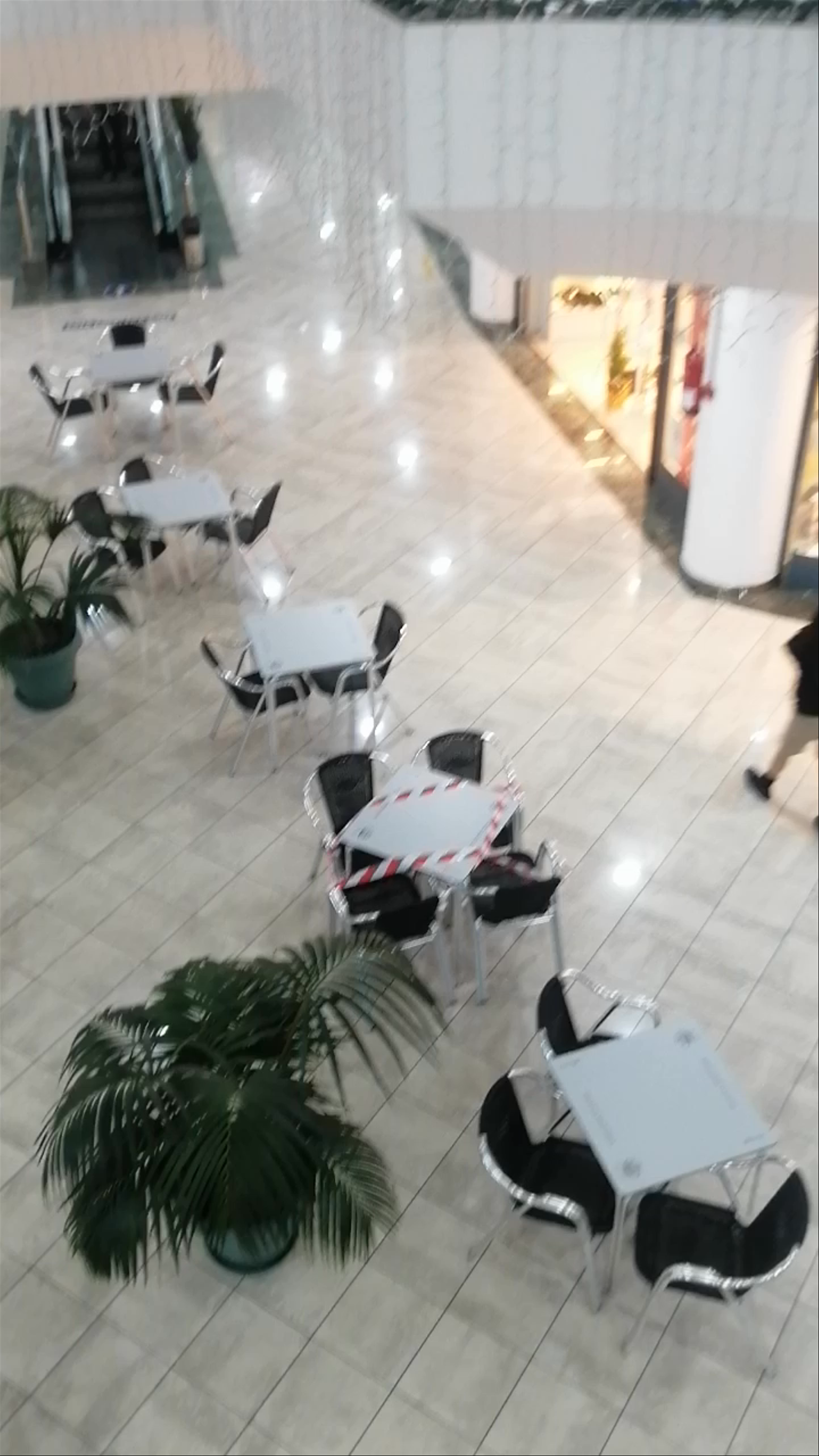 Punta Larga Mall