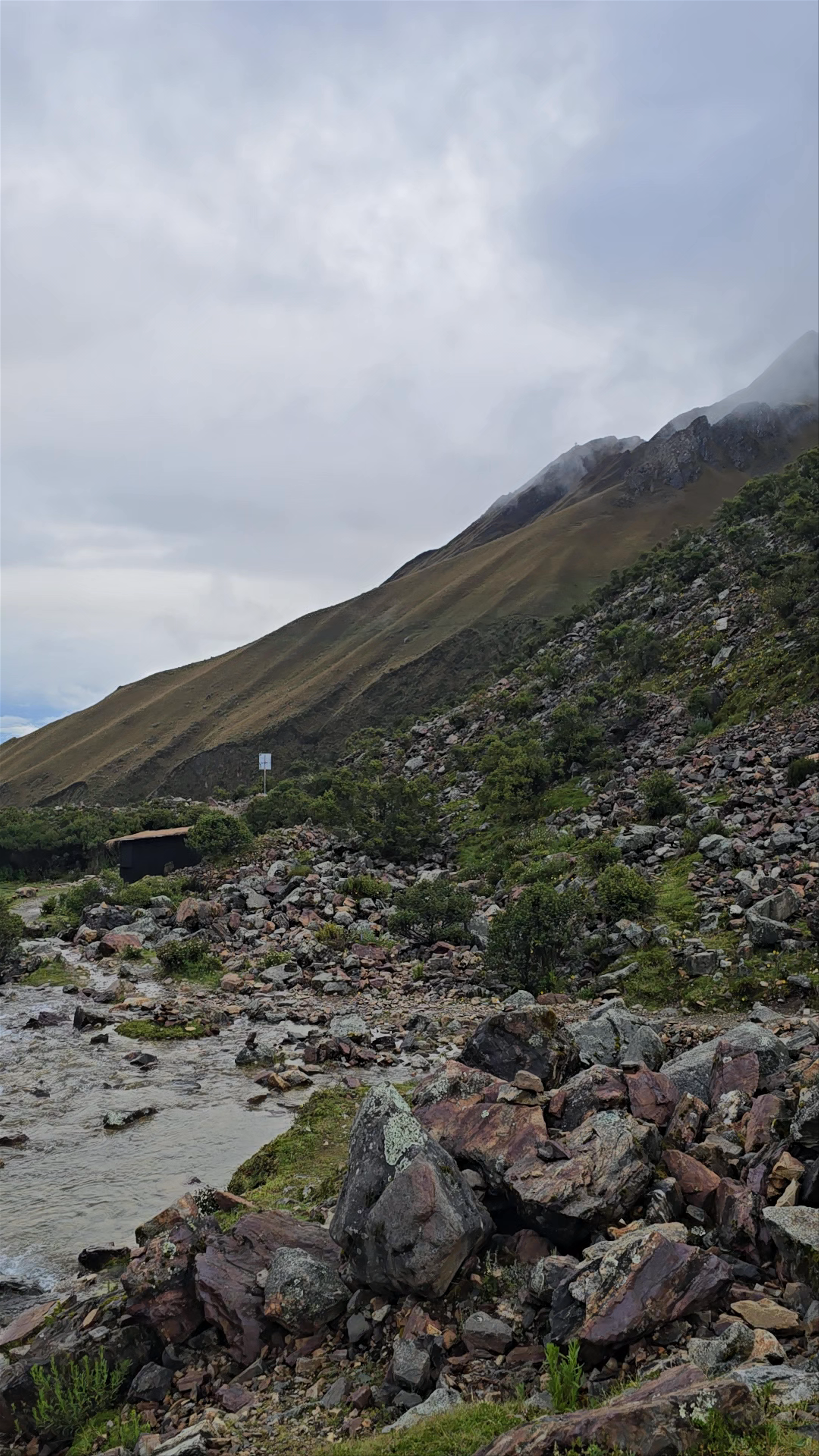 Humantay Lake Trailhead