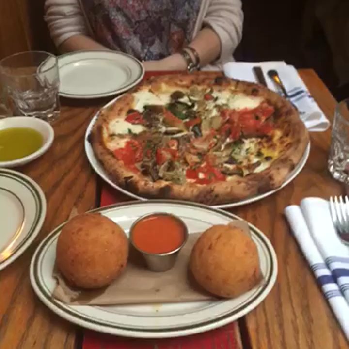 Tavola - Italian Near Me - New York, New York
