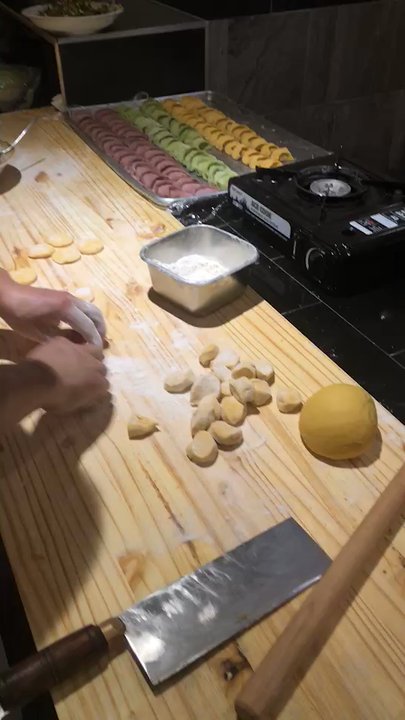Szechuan China - Hand make pork dumplings - Szechuan Near Me - Champaign, Illinois