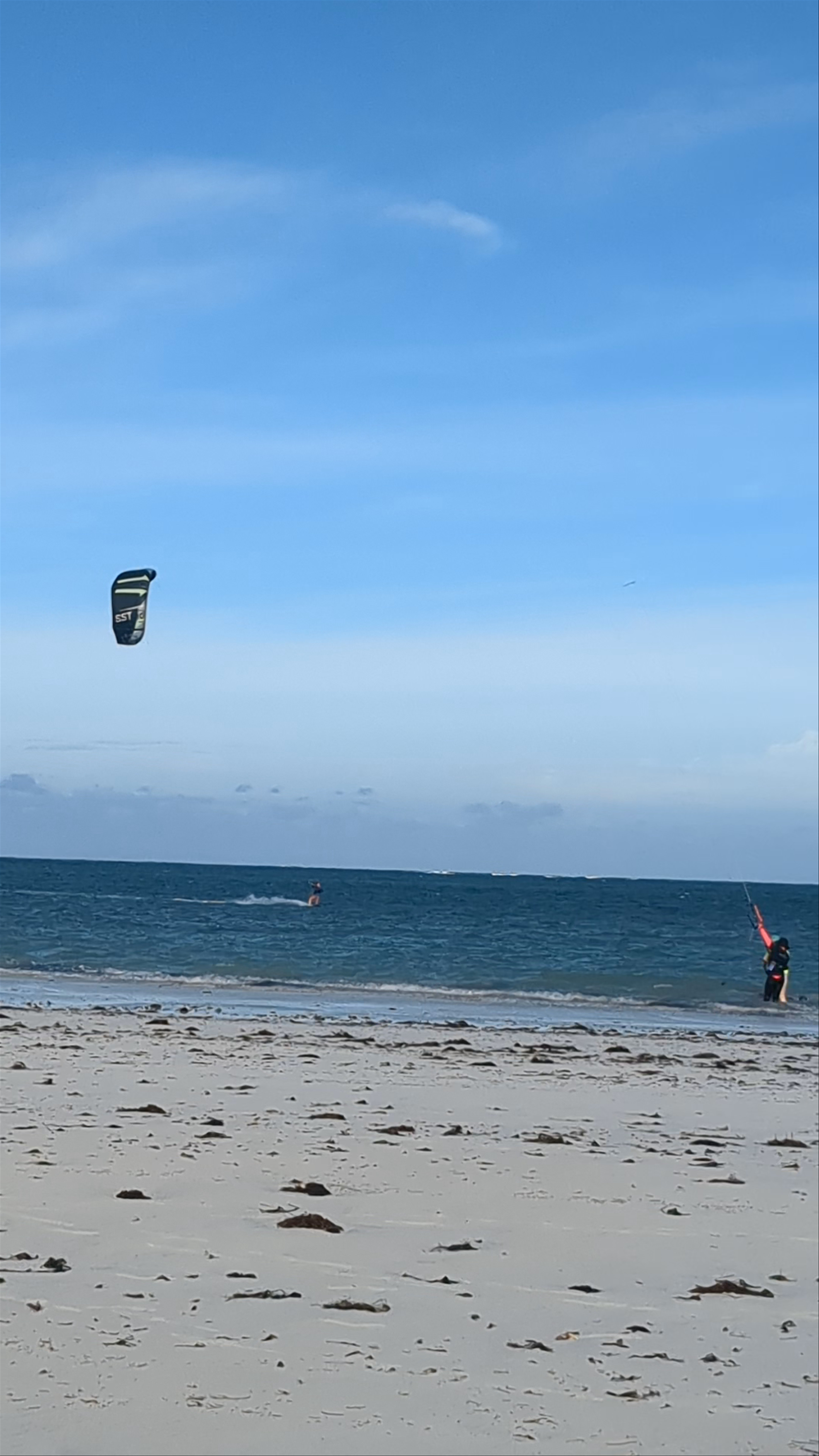 Salty's KiteSurfing Village