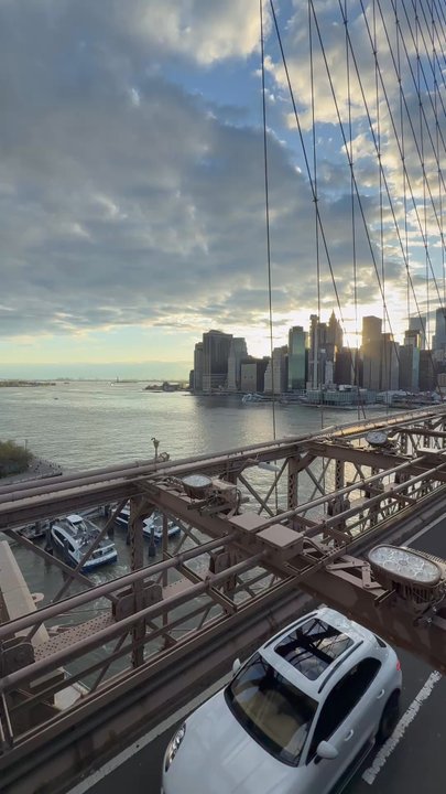 Manhattan Bridge - Landmarks & Historical Buildings Near Me