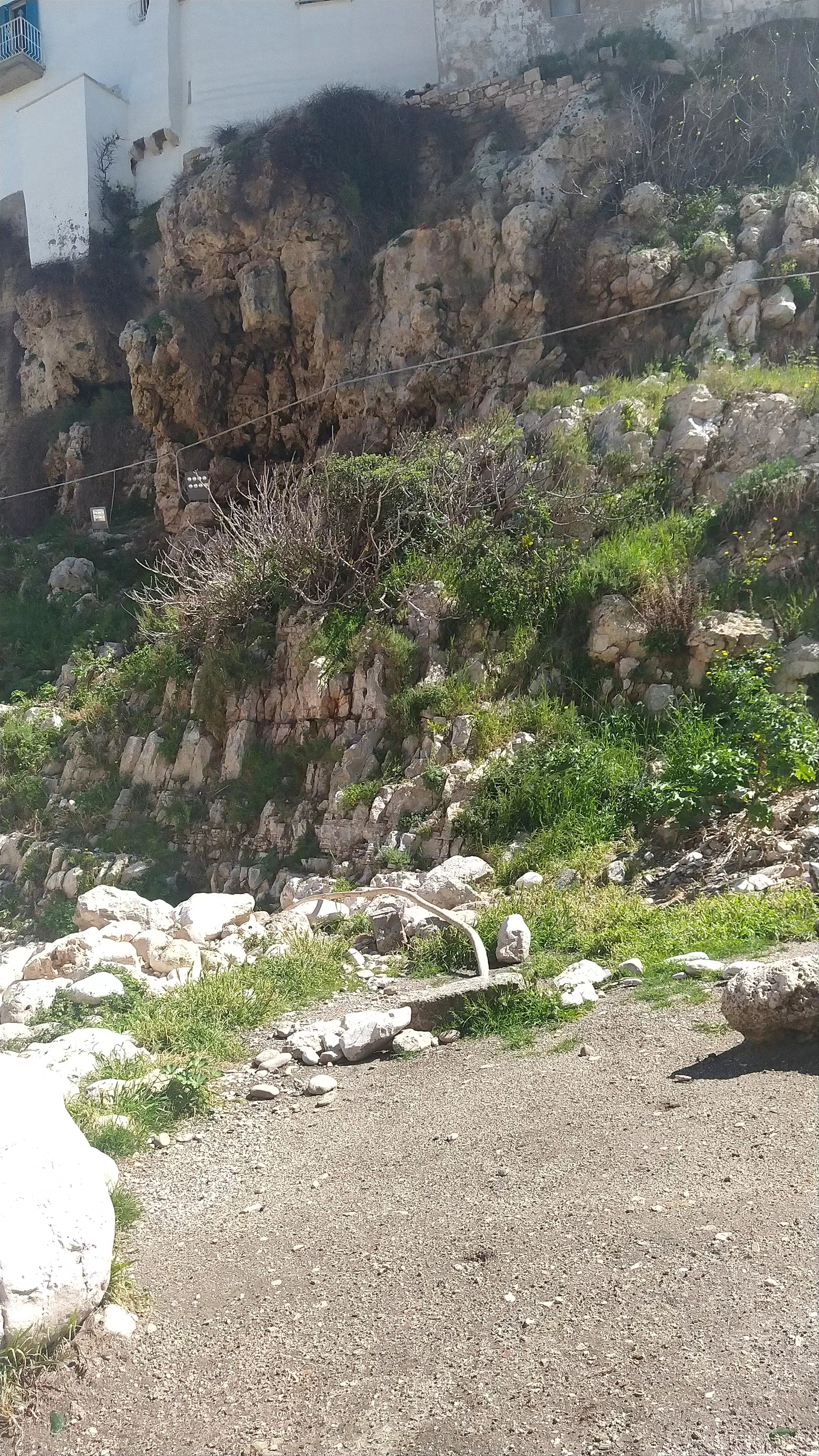 Lama Monachile, Via San Vito, Polignano a Mare
