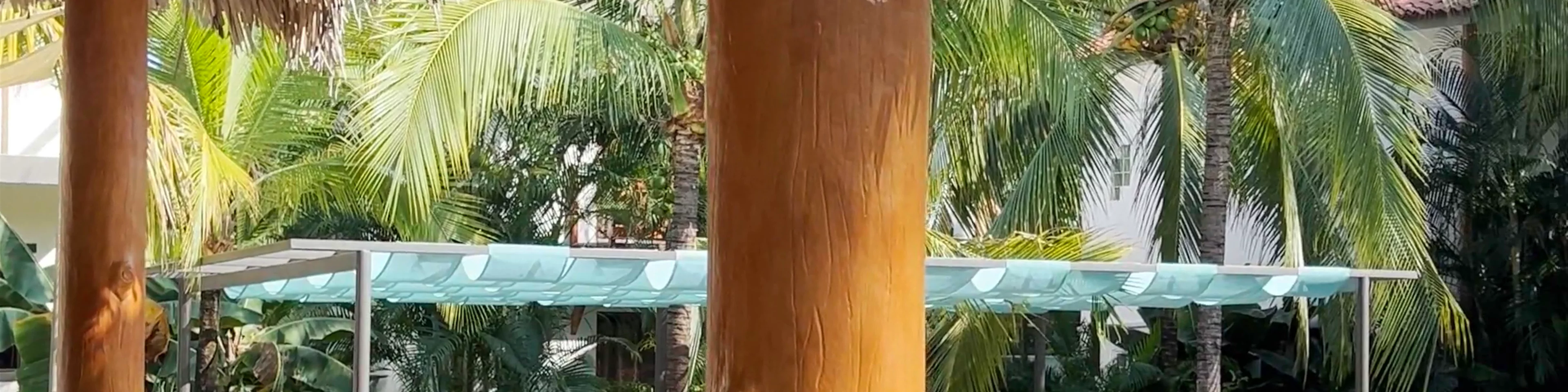 Boca Olas Resort & Villas