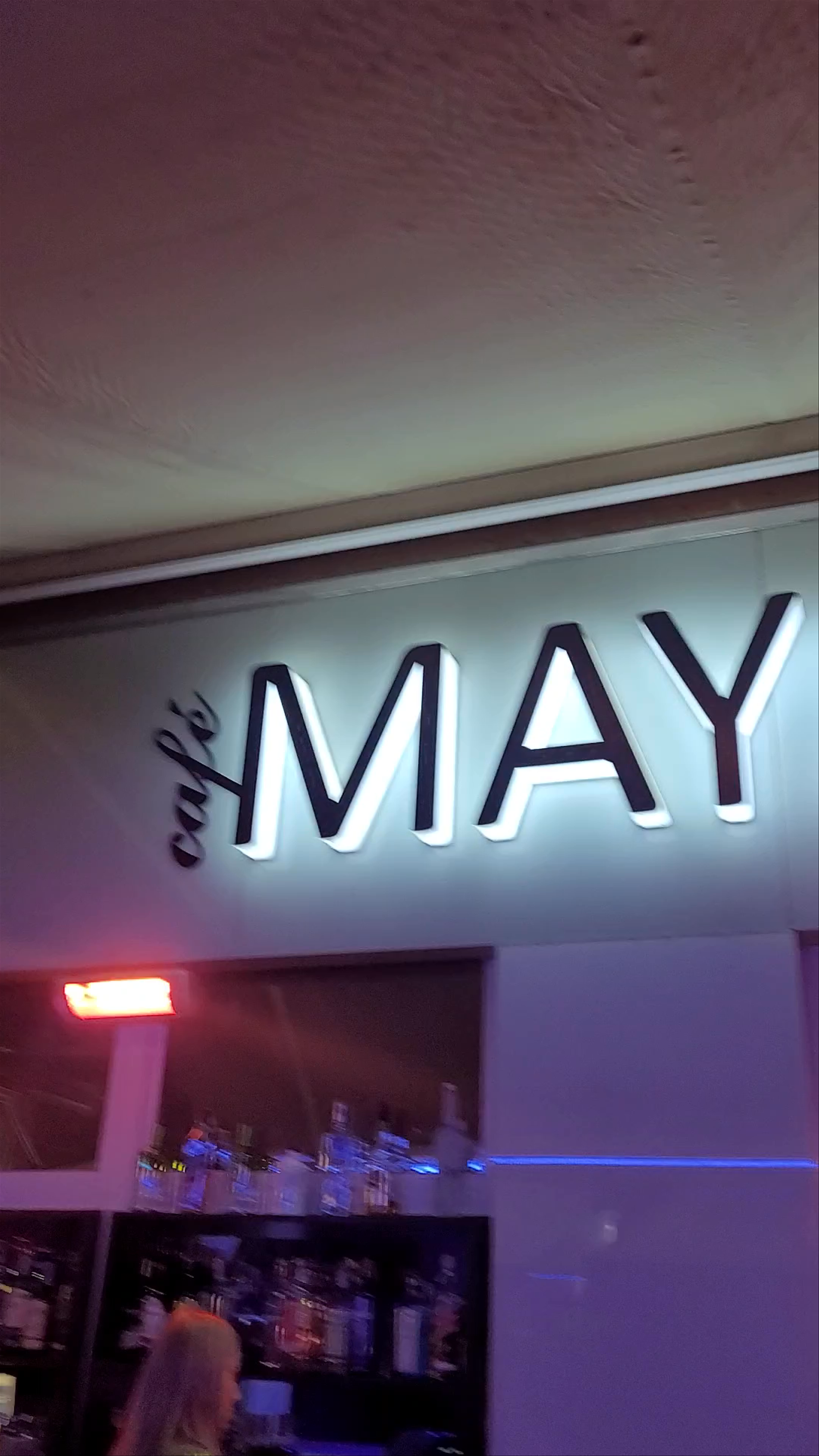 CAFETERÍA MAYDAY