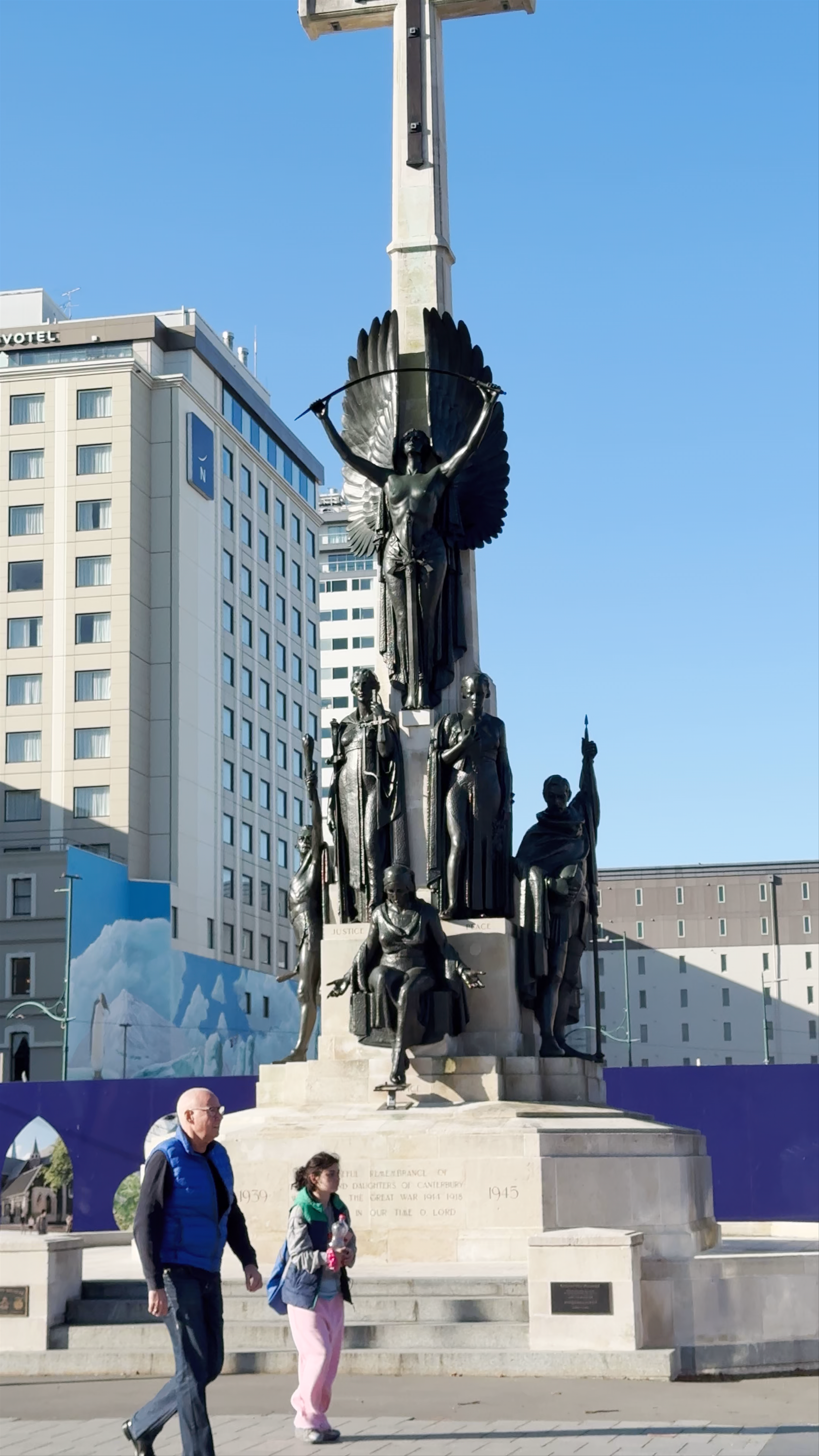 Citizens' War Memorial Cathedral Square