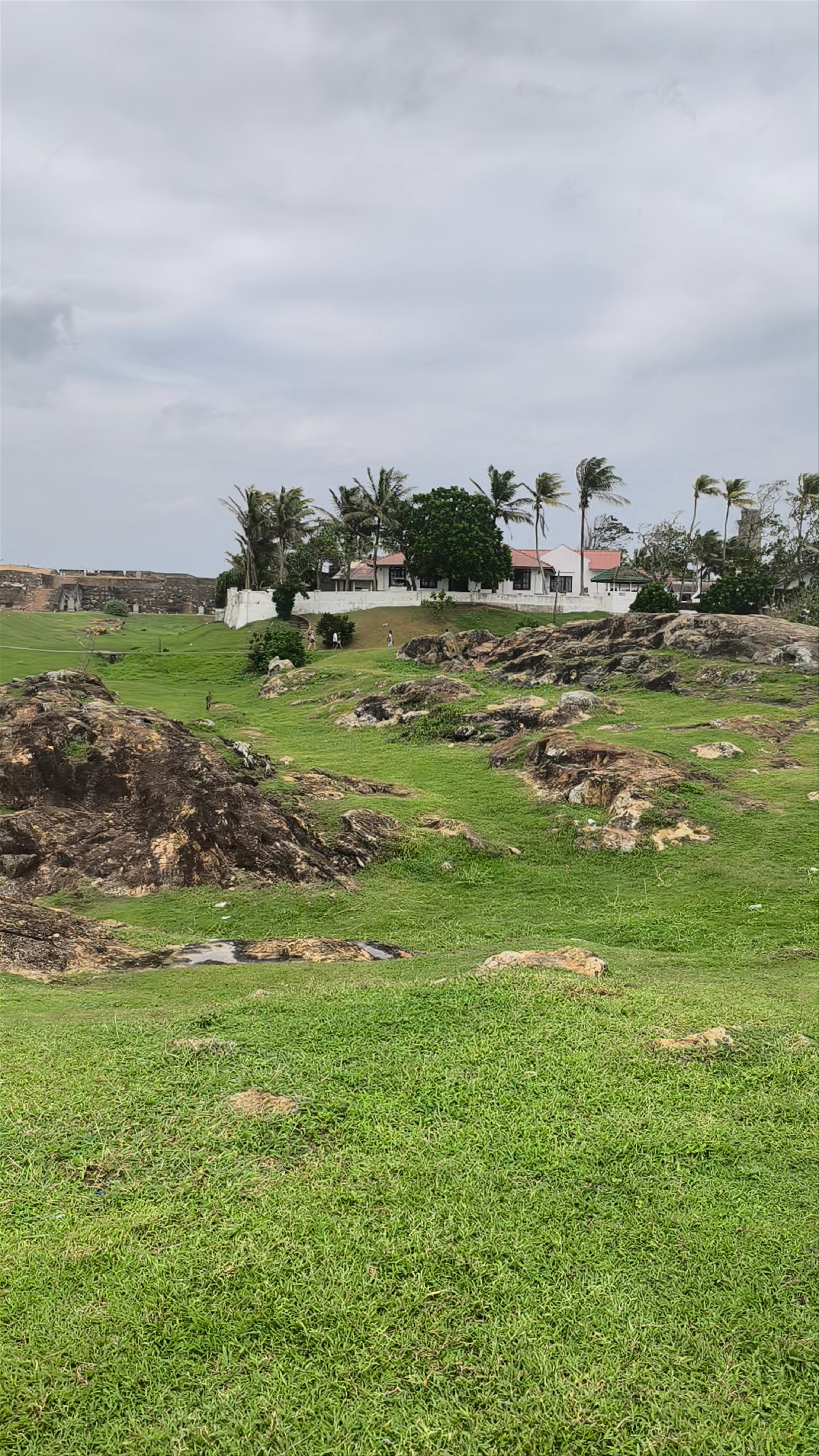 Triton di Slvar Bastion