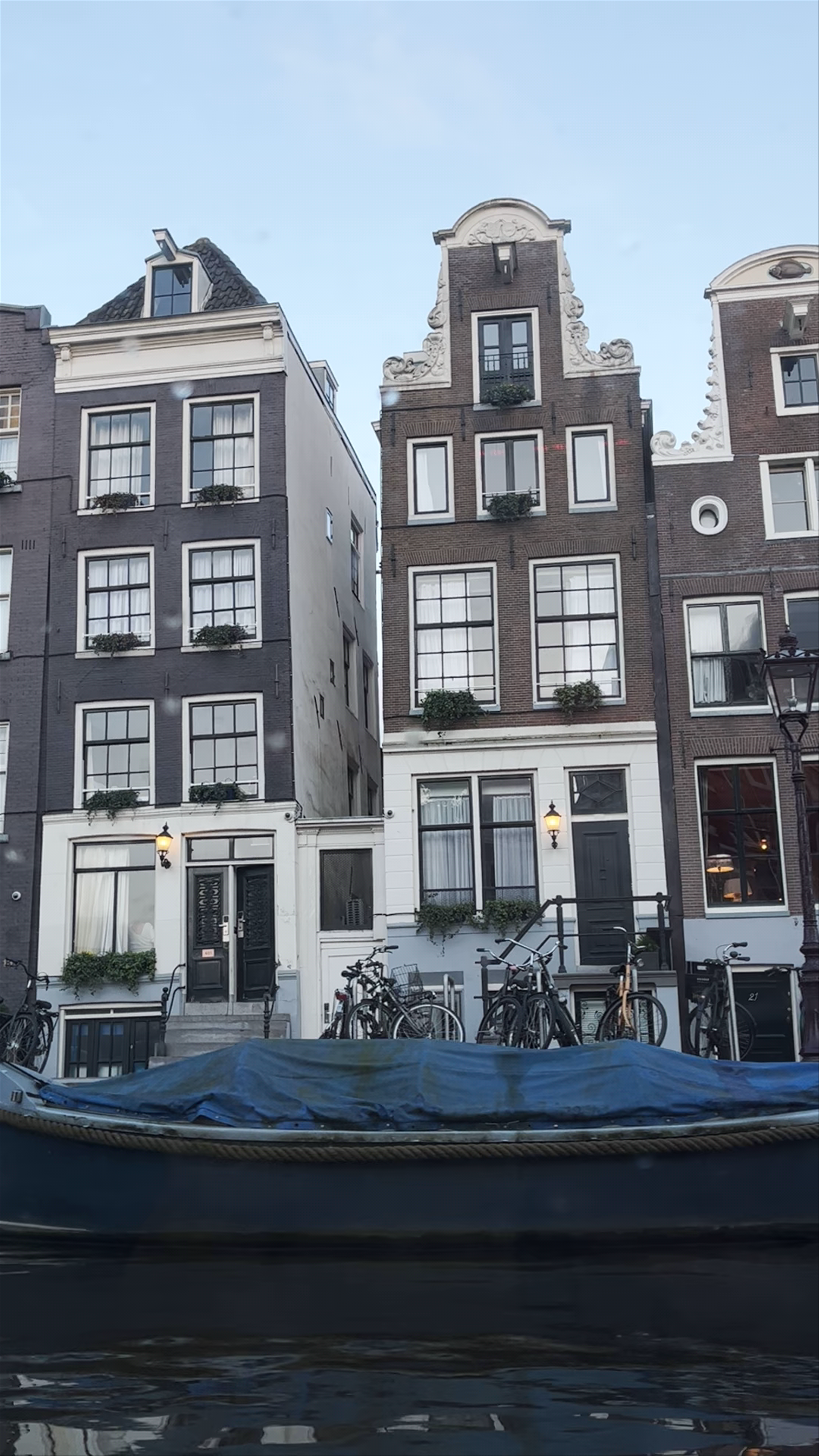Serene Canal Views on Herengracht, Amsterdam