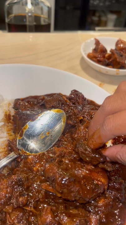 Calabash - Oxtail Stew - Wine Bars Near Me - Oakland, California