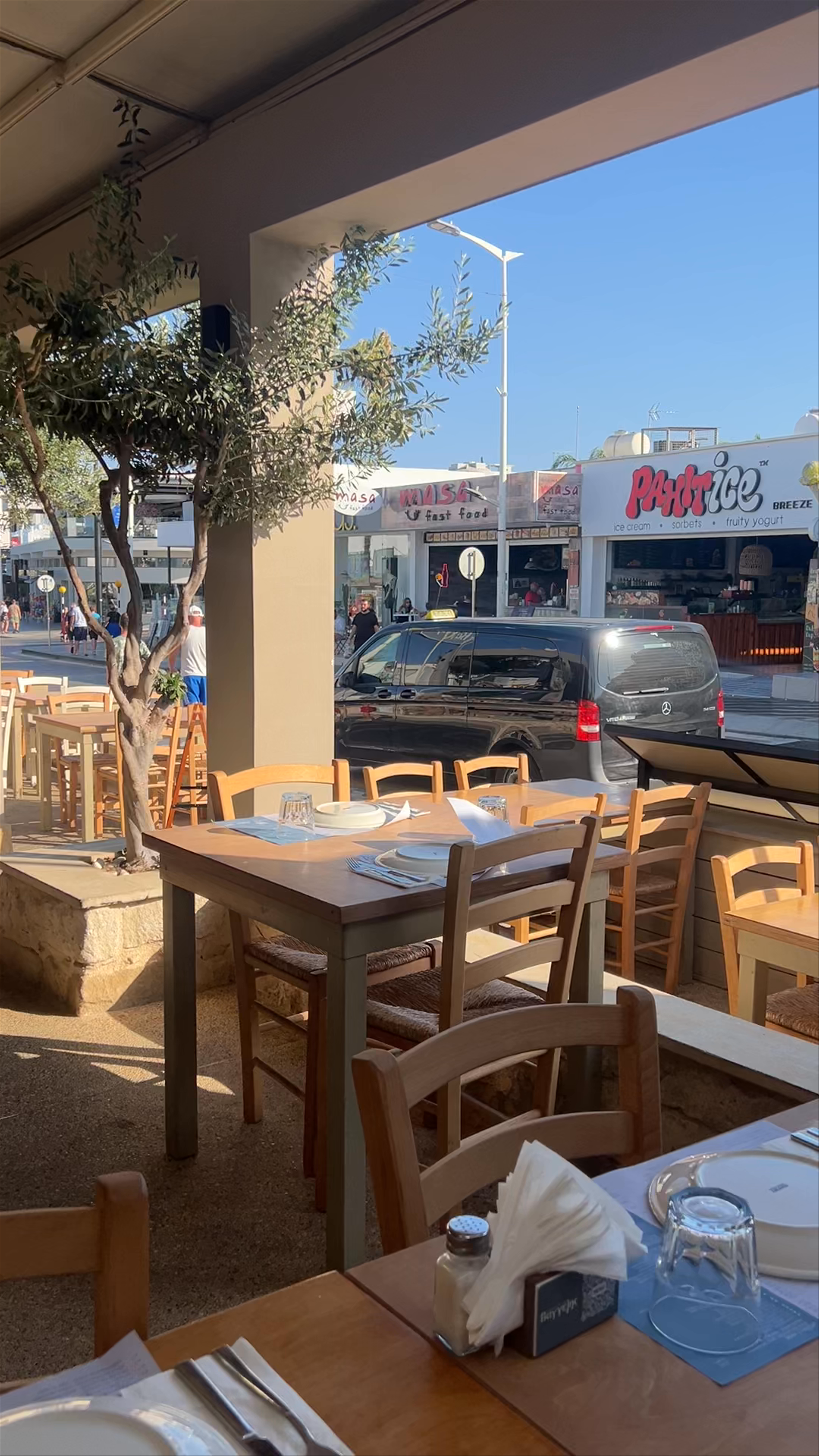 Vangelis Tavern: Authentic Cypriot Dining in Protaras