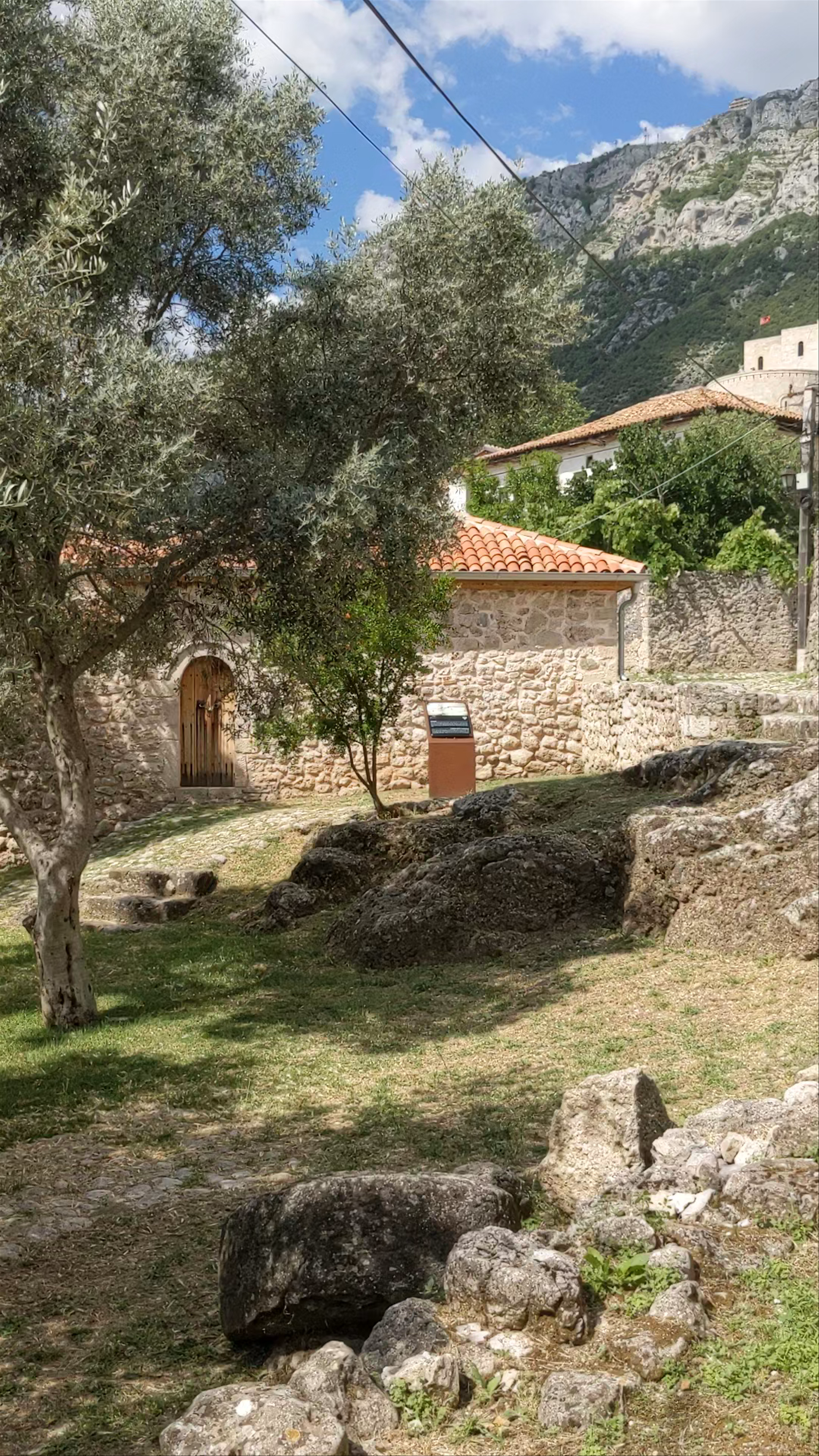 Kalaja e Krujës: Tranquil Historic Fortress in Albania
