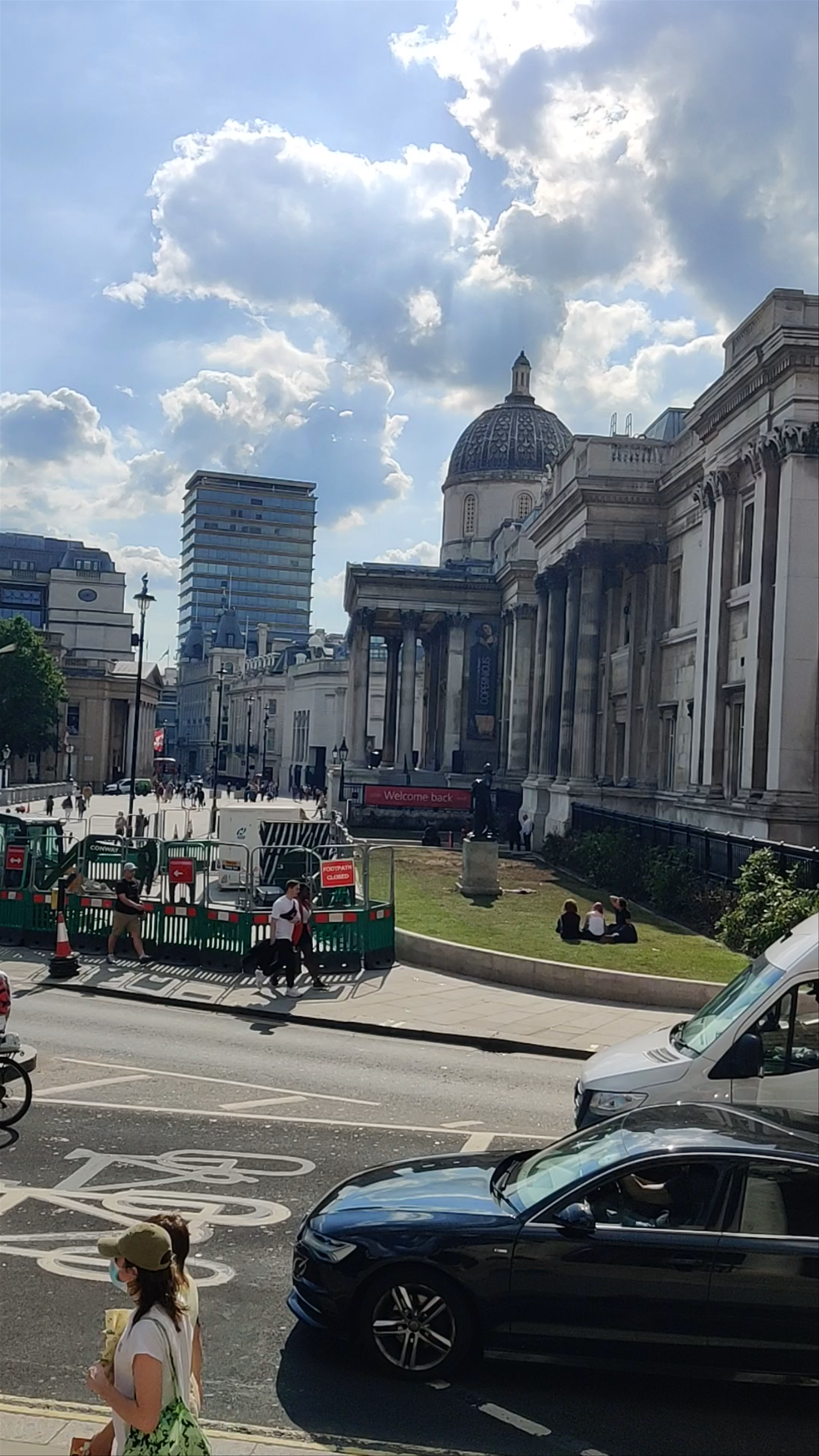 National Gallery at Trafalgar Square: Iconic London Art Experience