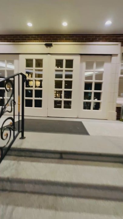 Warwick Melrose - Dallas - Entrance - Hotels Near Me - Dallas, Texas