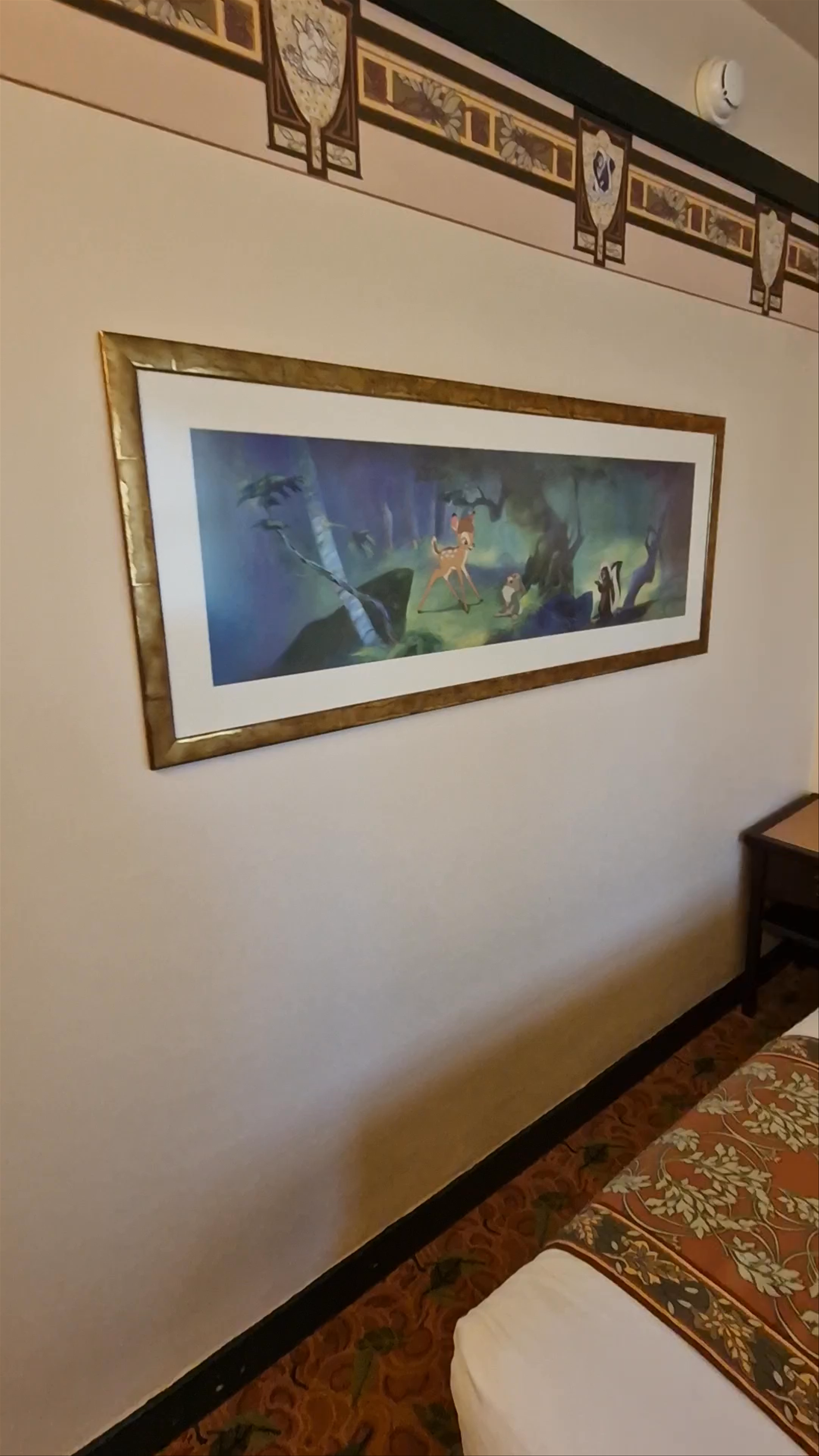 Disney's Sequoia Lodge Room Tour in Coupvray, France