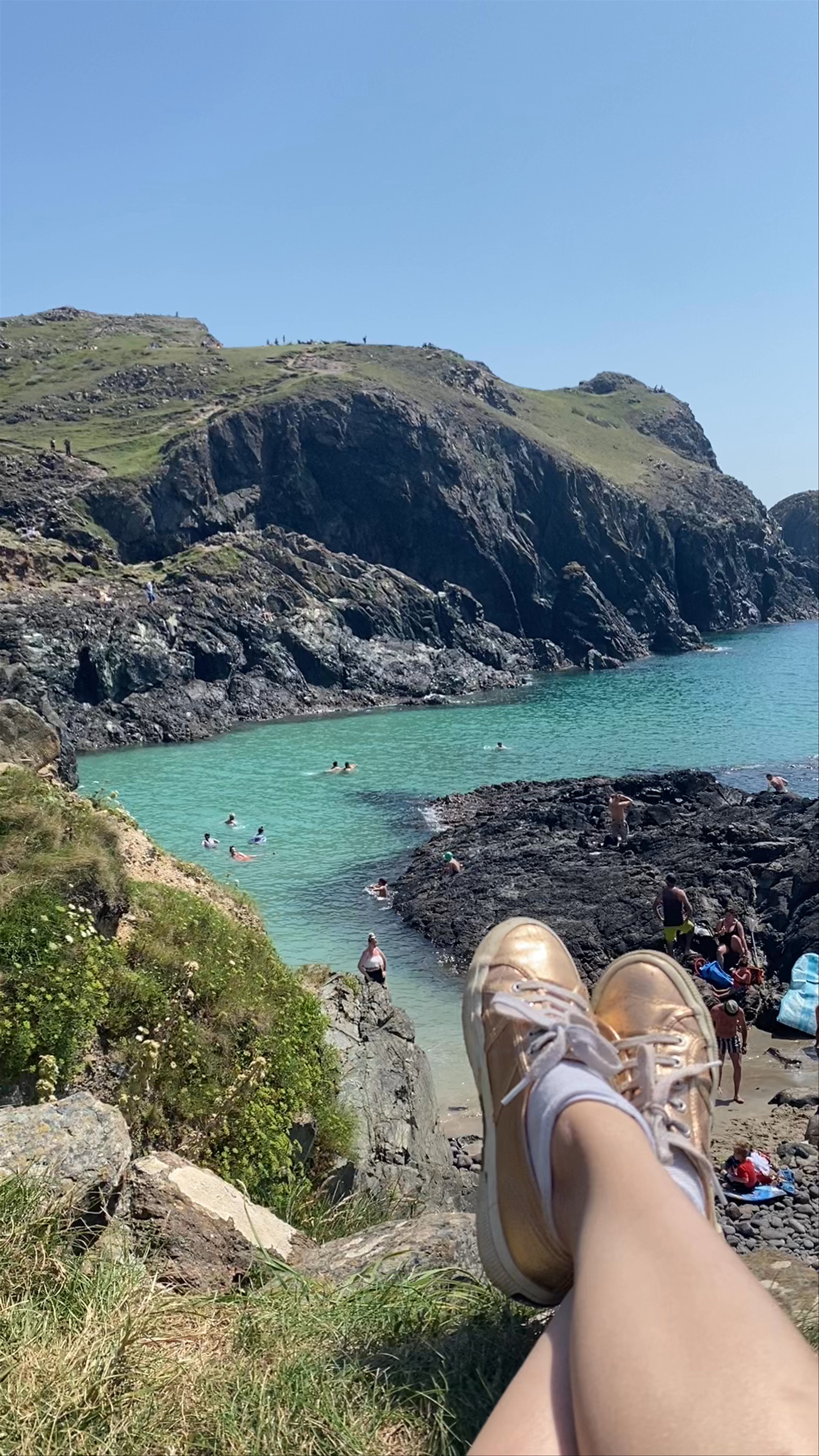 Kynance Cove: A Coastal Gem in Cornwall, United Kingdom