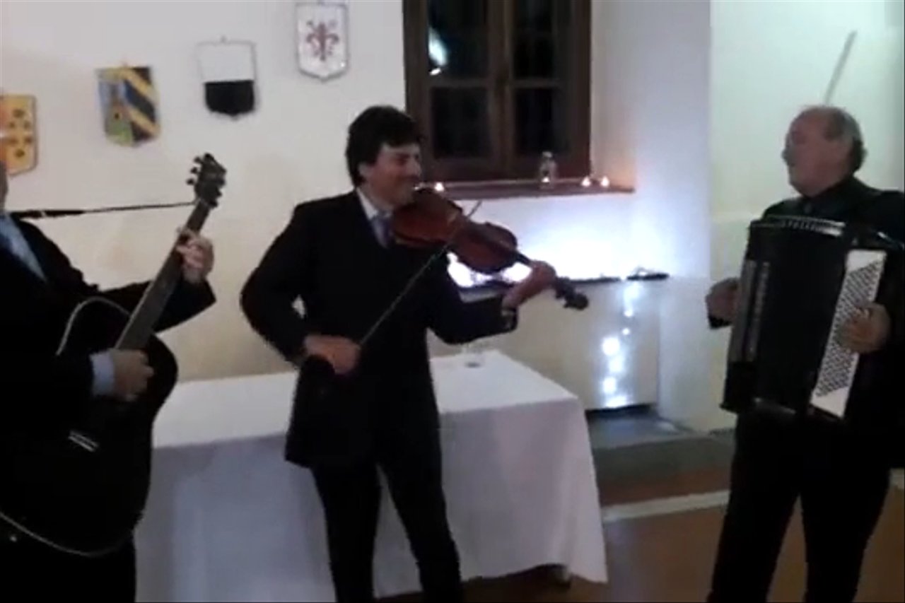 The Tuscany Folk Band - Trio - video