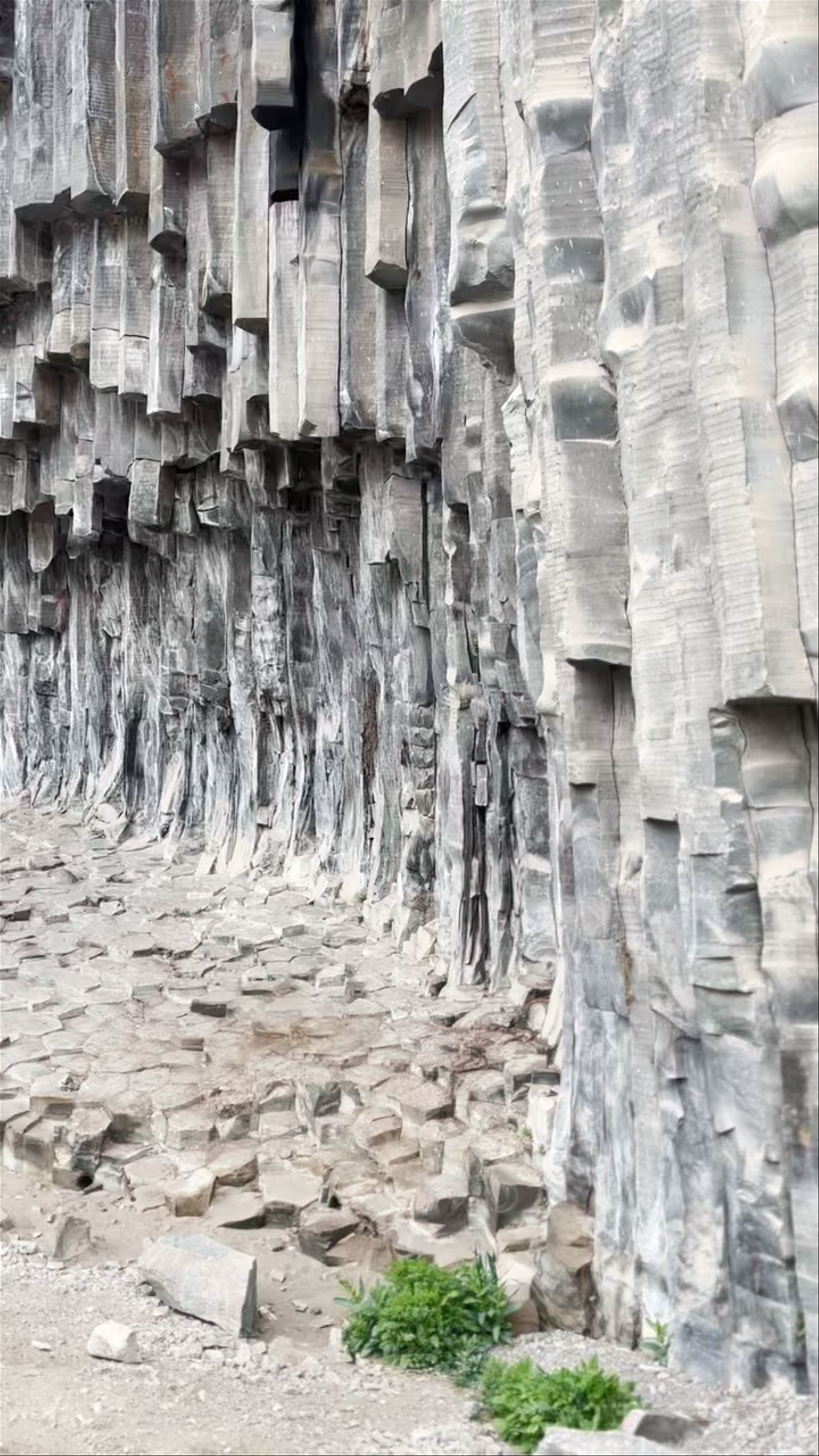 Symphony of Stones: The Marvelous Basalt Columns of Garni, Armenia