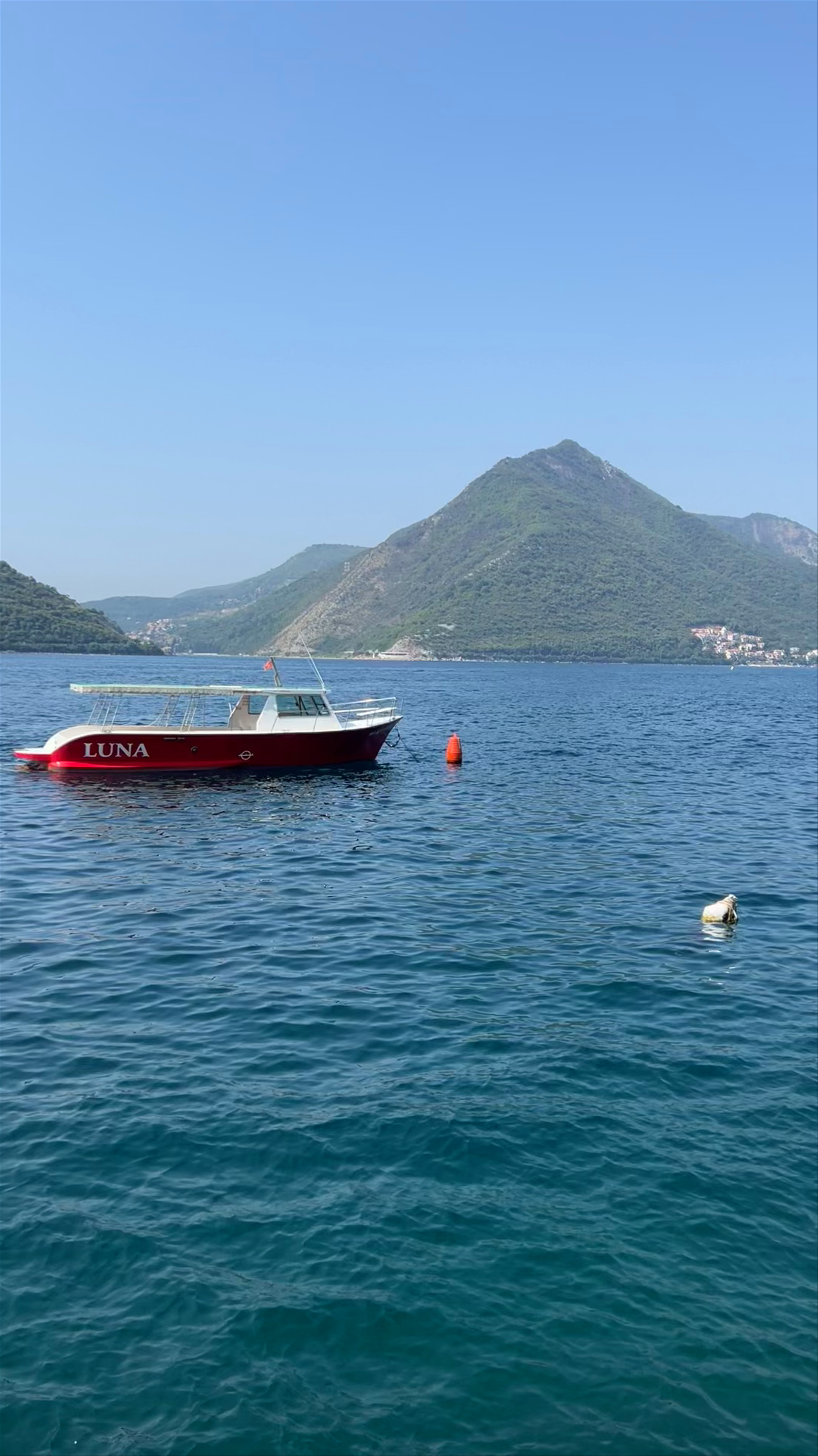 Perast Lake Promenade: Serene Coastal Beauty in Montenegro