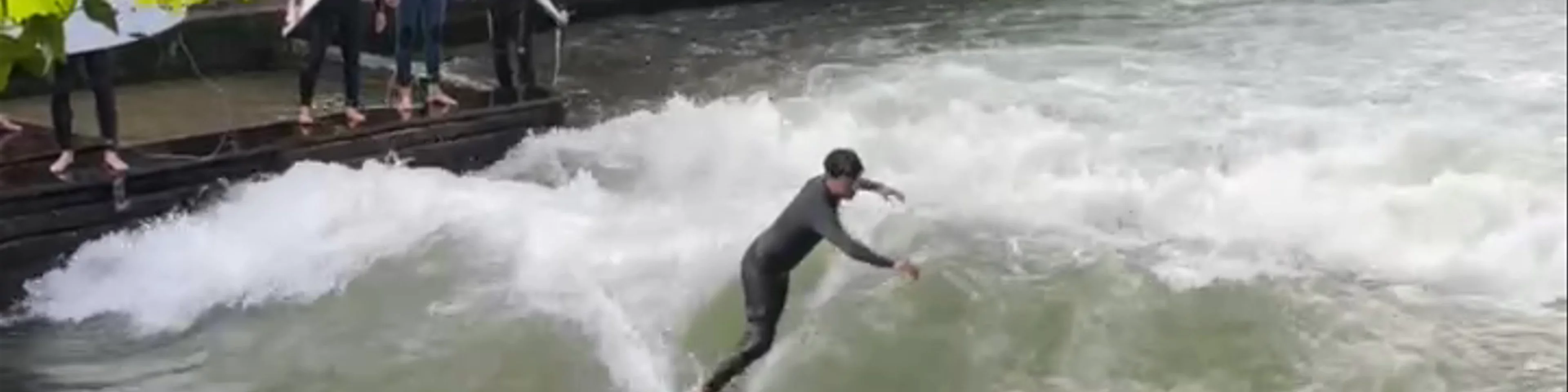 Surfwelle Floßlände
