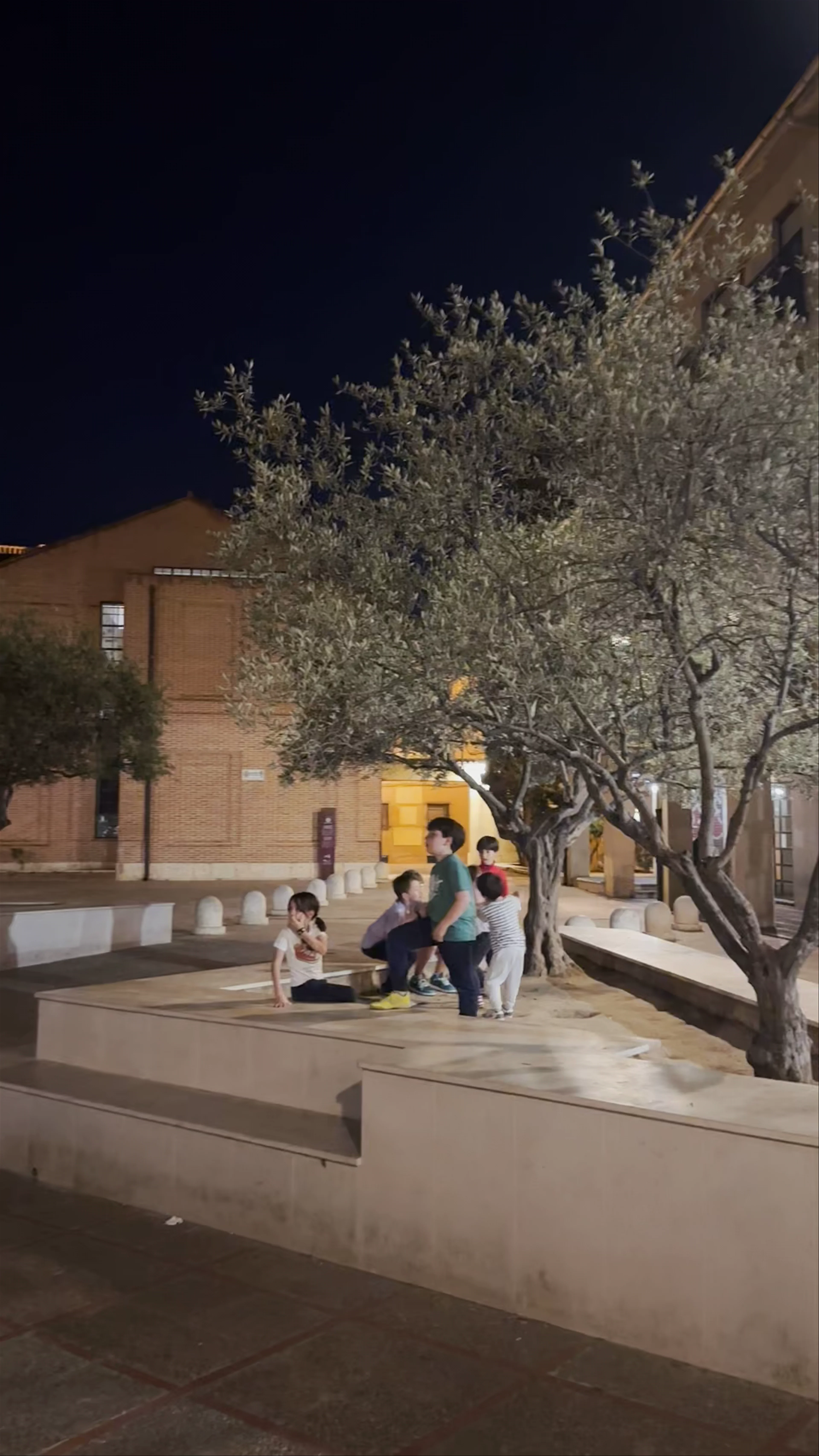 Plaza de los Irlandeses, Zona Corral Sinagoga