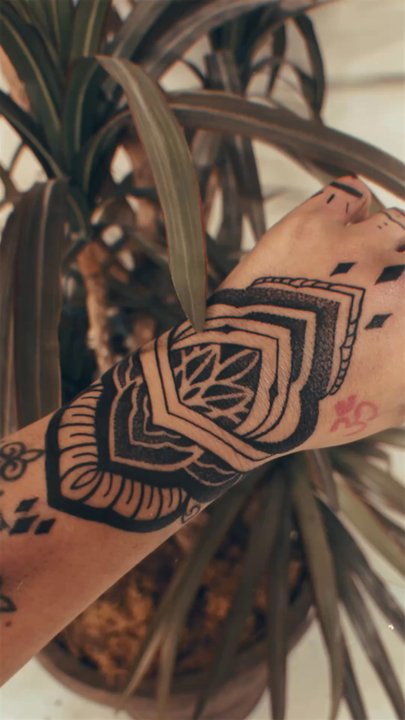Nova Tribe Tattoo - Tattoo Near Me - Oakland, California