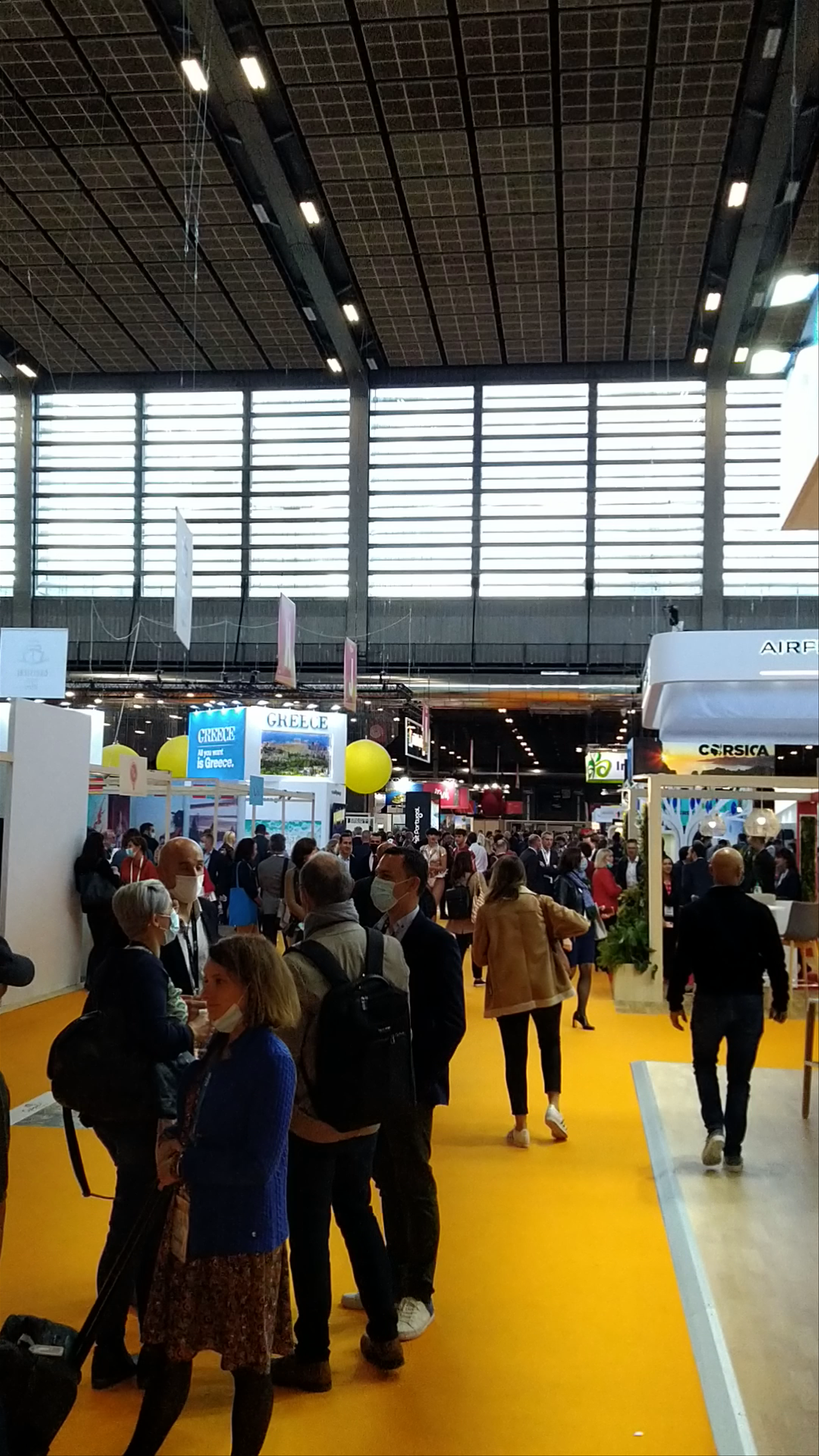 Vibrant Trade Show Experience at Paris Expo Porte de Versailles
