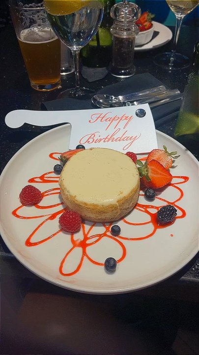 Arrowhead Grill - Birthday Classic Cheesecake - Seafood Near Me - Glendale, Arizona