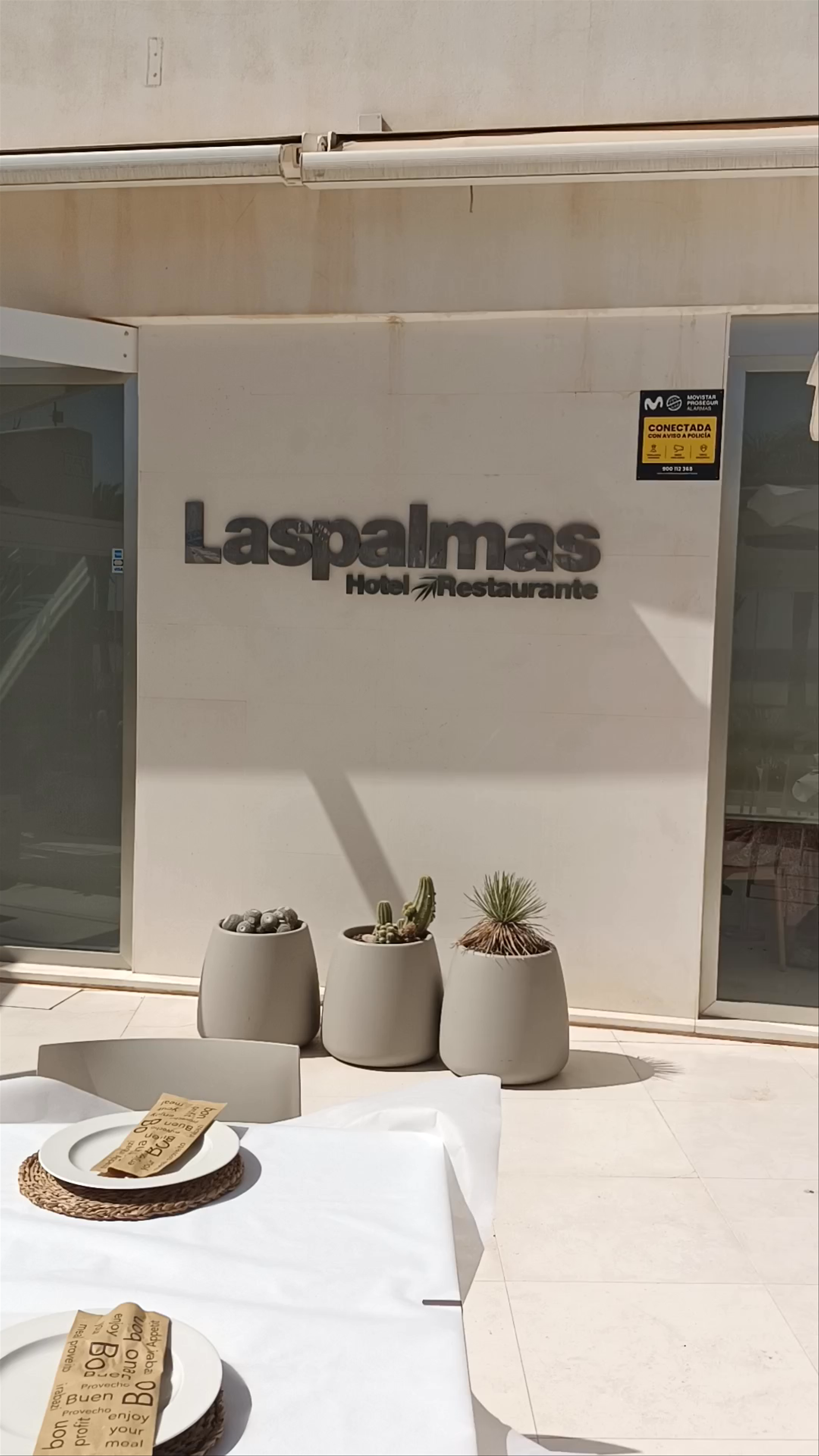 Restaurante Las Palmas: Coastal Dining Delight in Carboneras