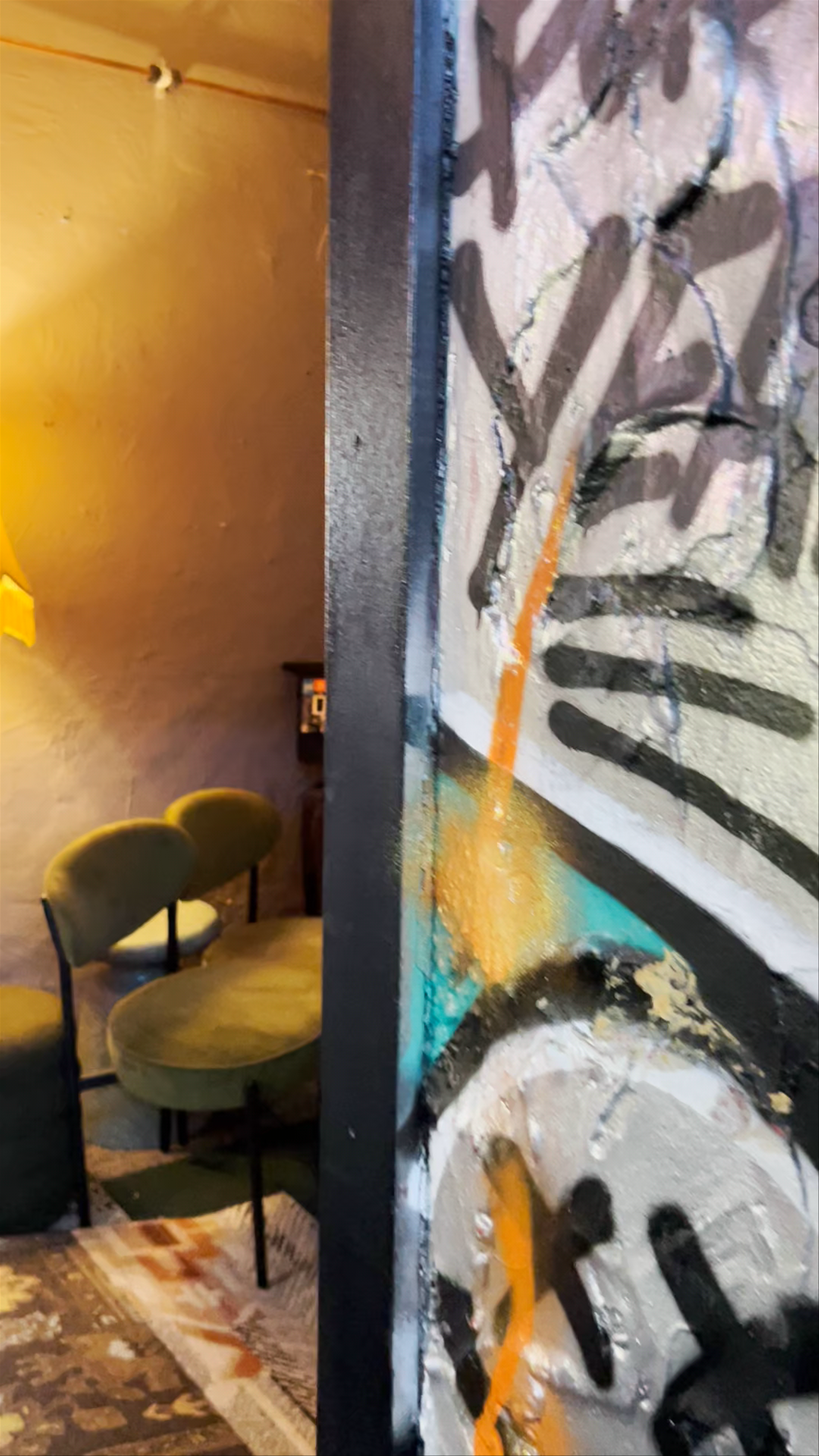 Mojo's Bar: Hip Urban Hangout in North Fremantle