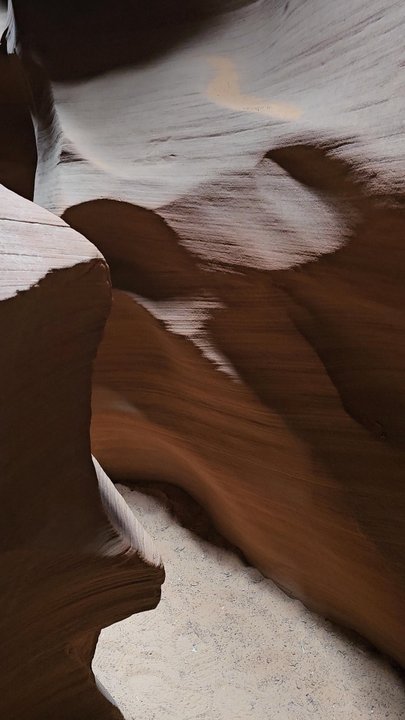 Deer Spring Canyon Tours - Walking through the canyon - Tours Near Me