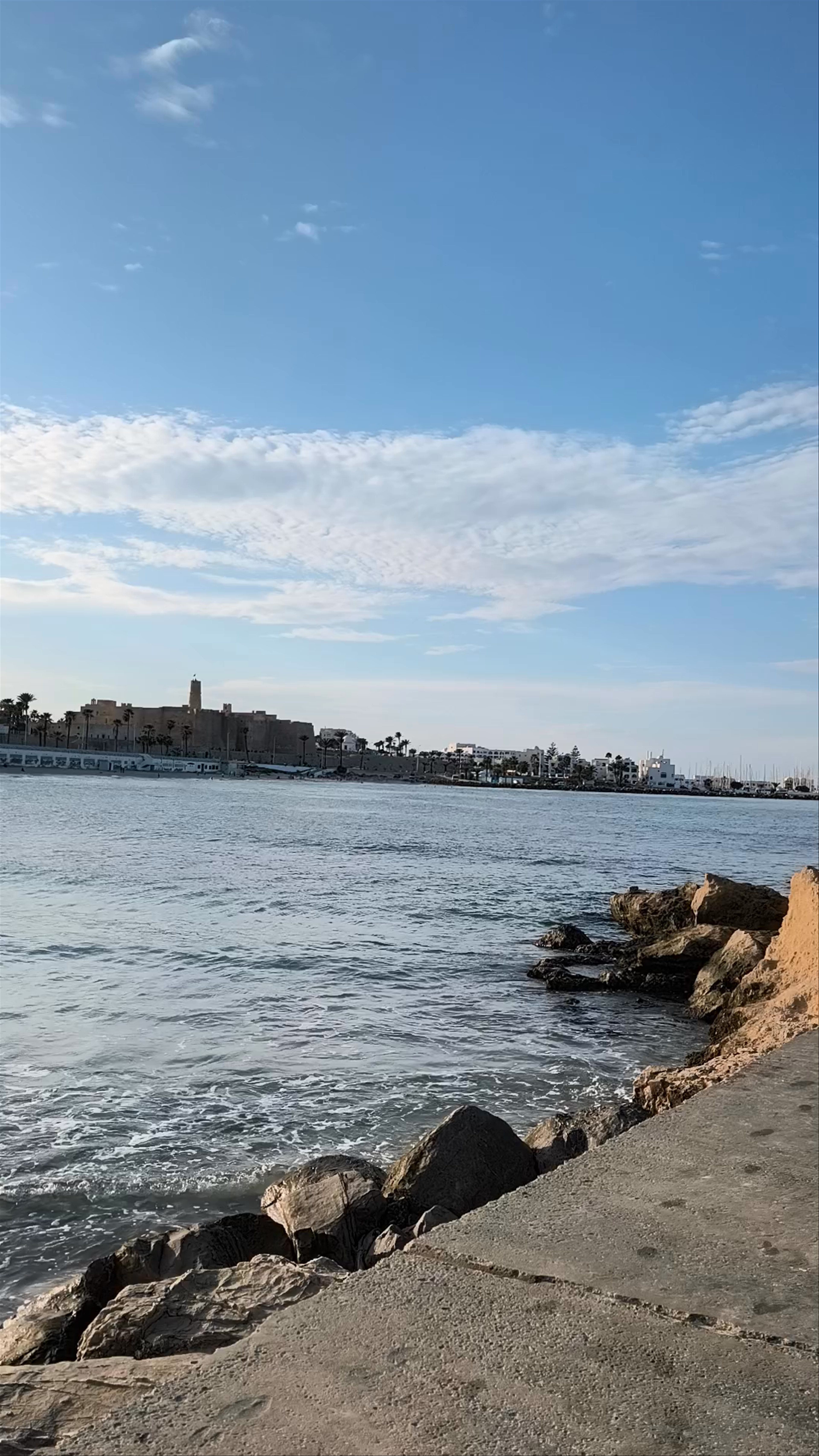 Plongeoir Plage Karaia de Monastir: Serene Coastal Views in Tunisia