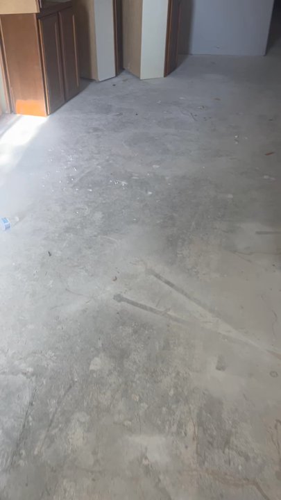 Everest Construction - Garage still boarded and no drywall in garage. Damage electrical wires still hanging. 8 months after fire - General Contractors Near Me - Las Vegas, Nevada