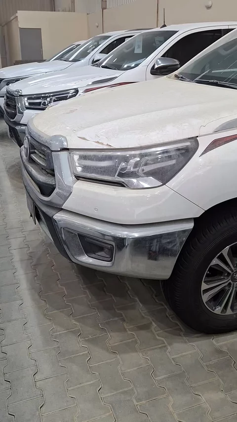 تويوتا هايلكس S GLX 2024