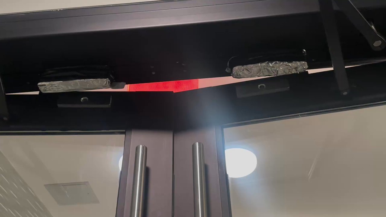 Metropolitan Properties Services - Aluminum foil to operate doors just negligence instead of hiring a professional they cut corners. - Property Management Near Me - Jamaica, New York