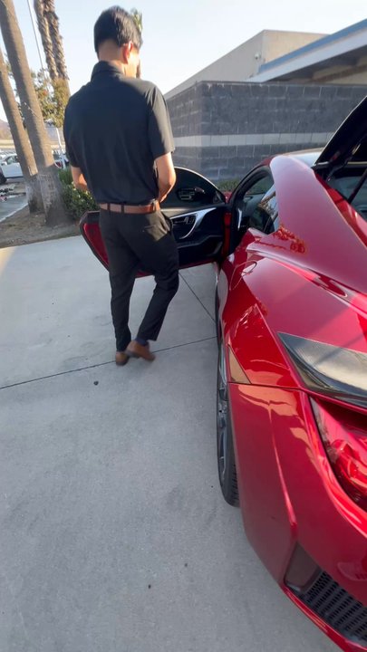 Sunrise Ford - Shady salesmen who claimed the keyfob suddenly doesn't work and car can't be started.? - Car Dealers Near Me - Fontana, California
