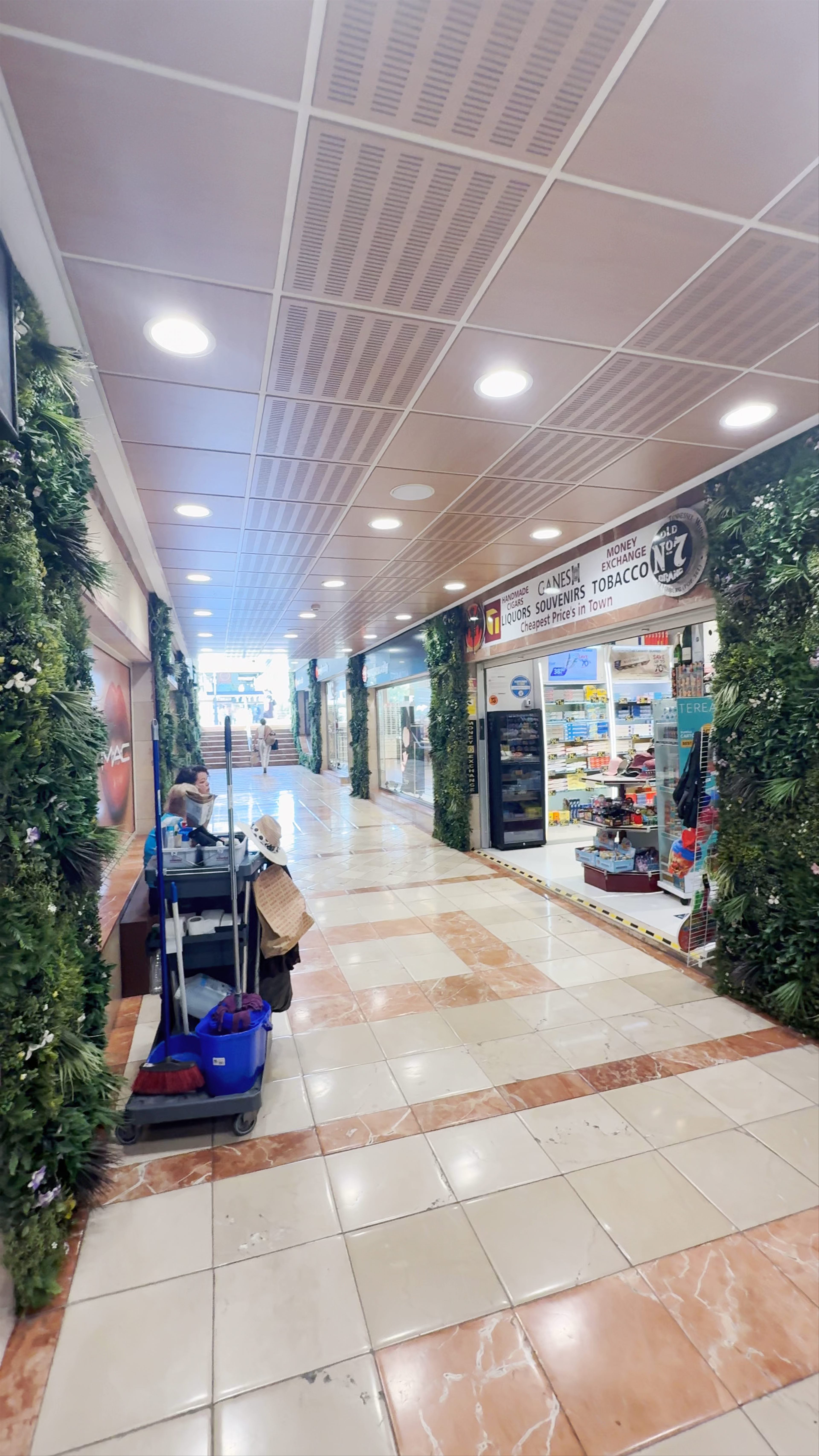 Oasis Shopping Center