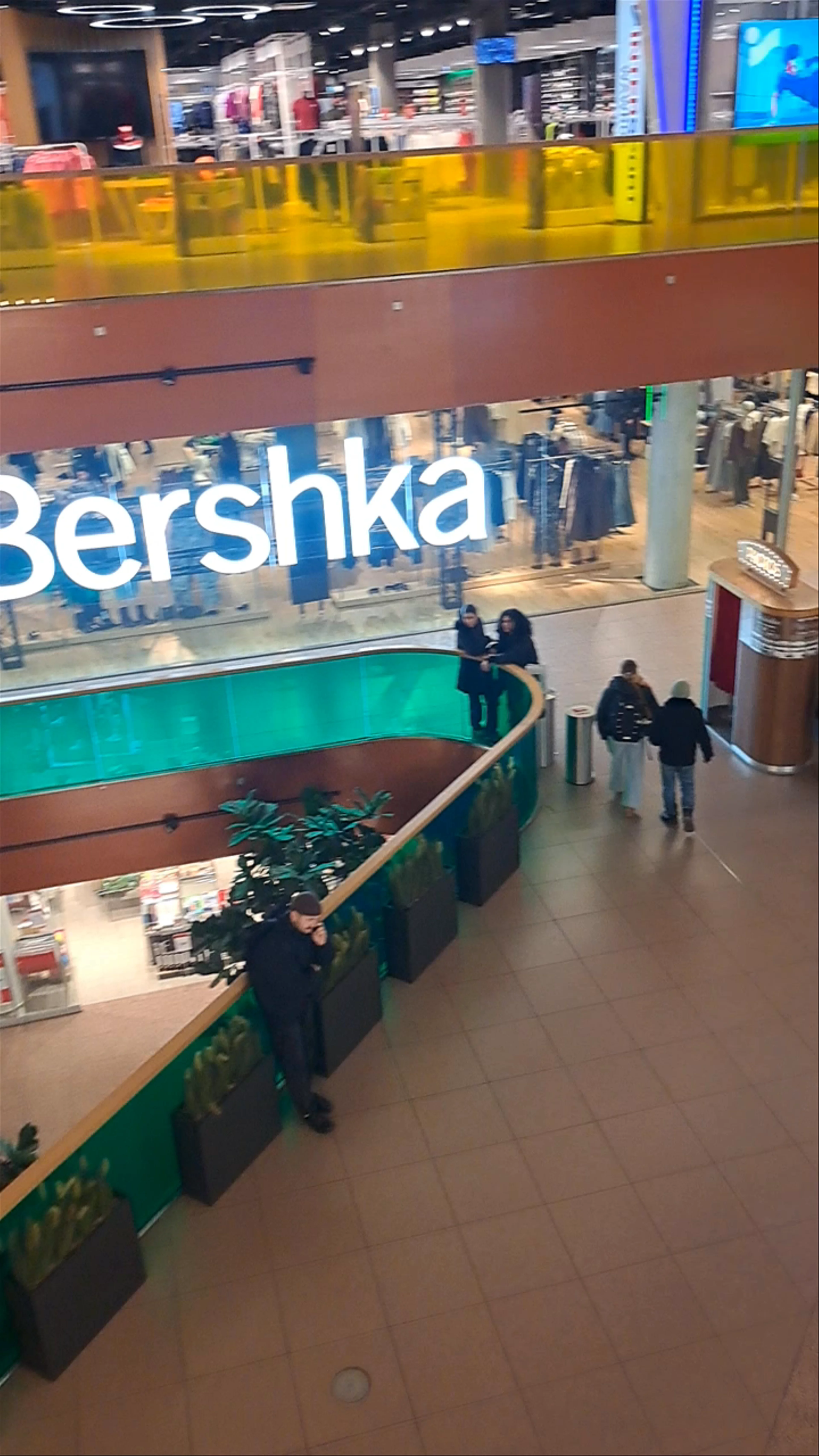 EAST SIDE MALL