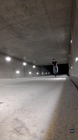 riu submission: Rollingwrap - Rhythm roll - outside crankjam - 180 side