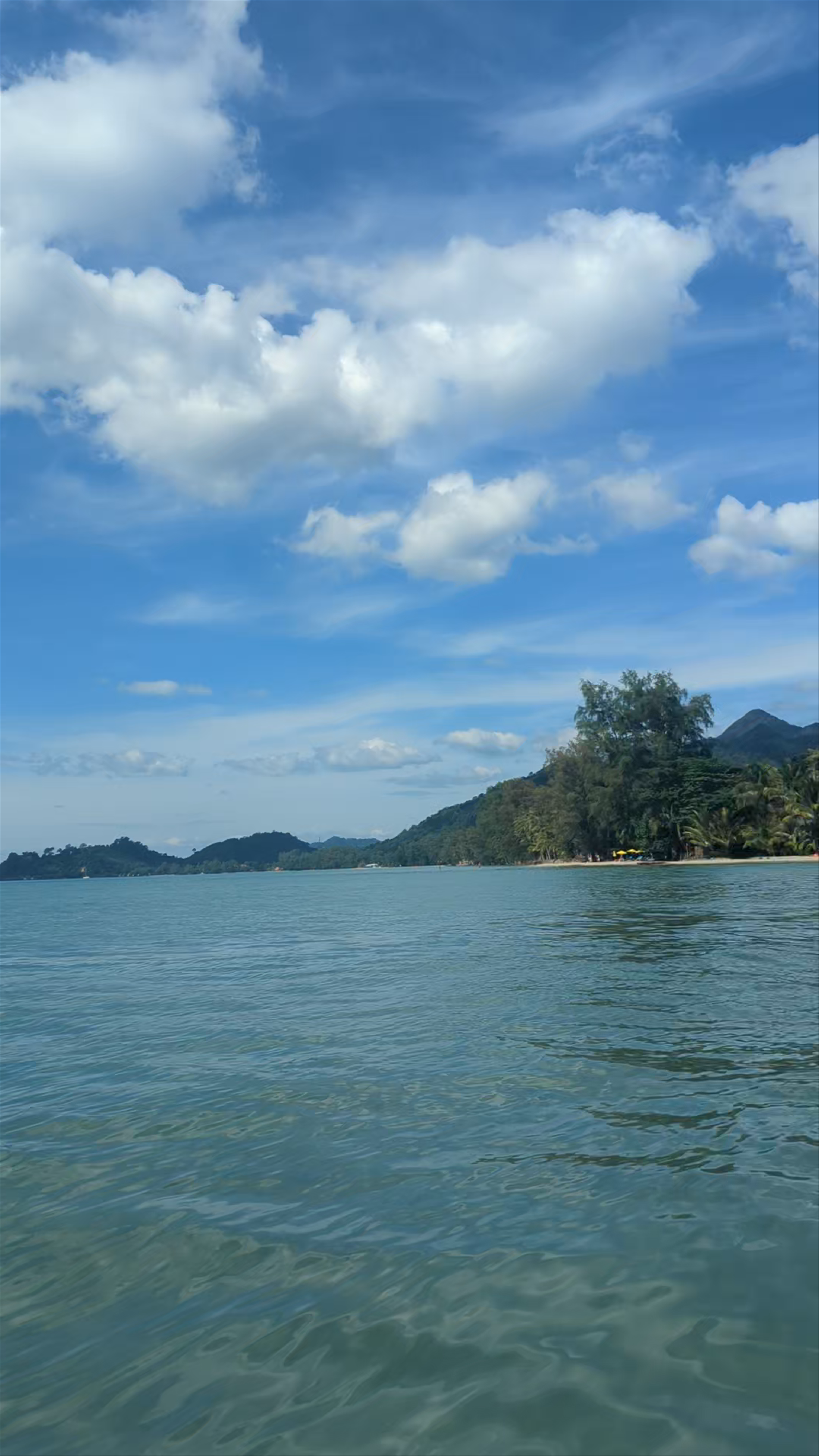 Klong Prao Beach: Serene Tropical Escape on Ko Chang Island