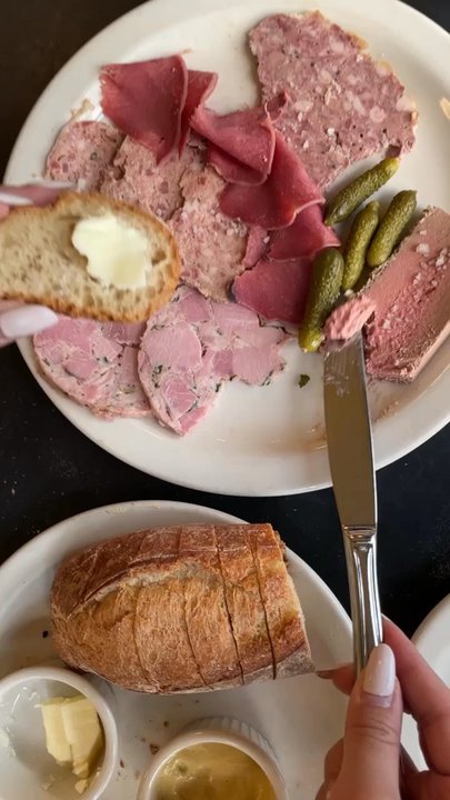 Le Pichet - French Near Me - Seattle, Washington