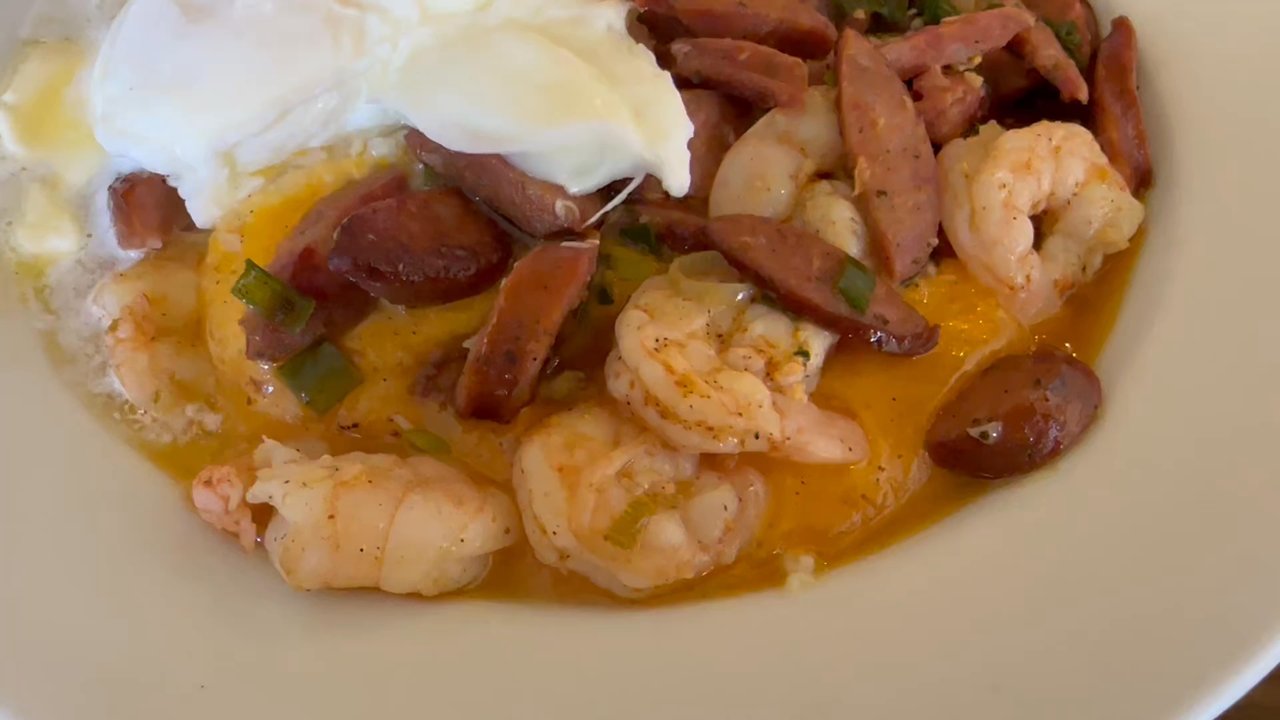 Cajun Kitchen Cafe - Shrimp & Andouille Grits - Cajun/Creole Near Me - Ventura, California
