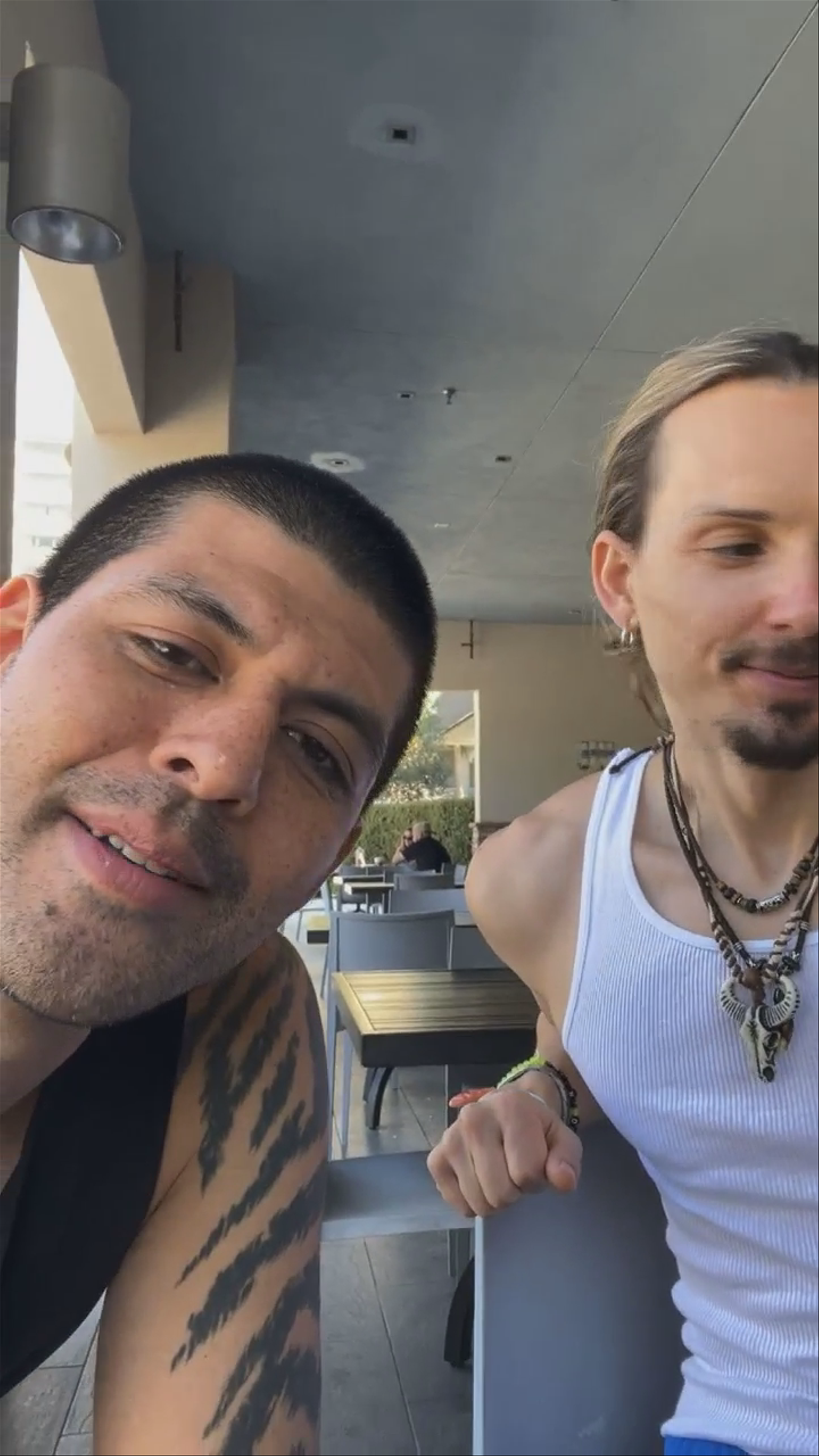 Live w johnny