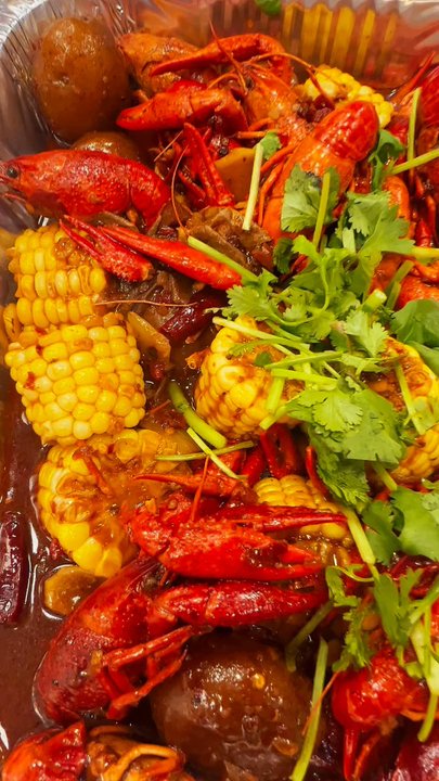 The Sparrow - Spicy Szechuan Crawfish - Chinese Near Me - Atlanta, Georgia