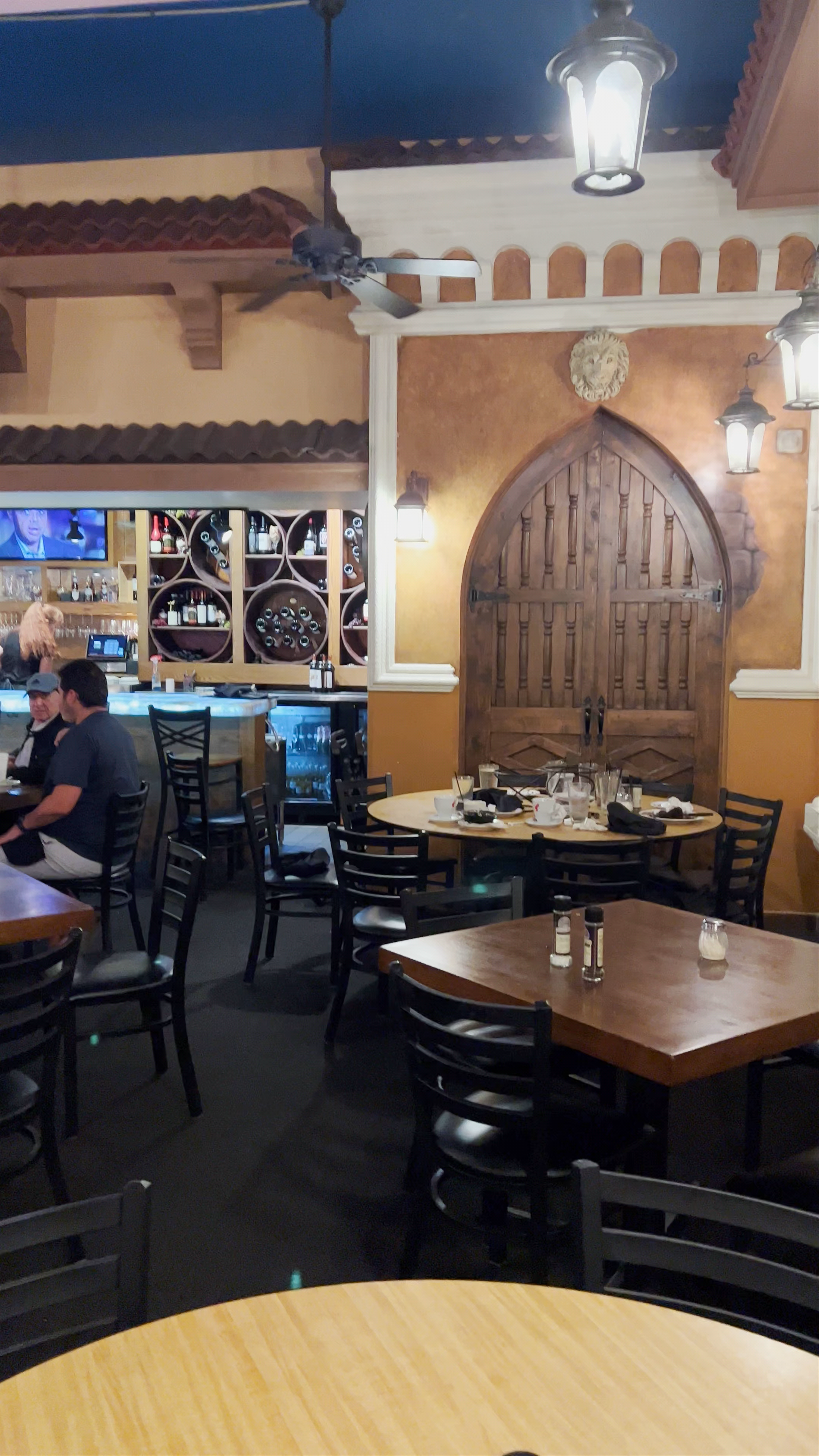 Cozy Evening at Pizza Time Caffe in Parkland, Florida