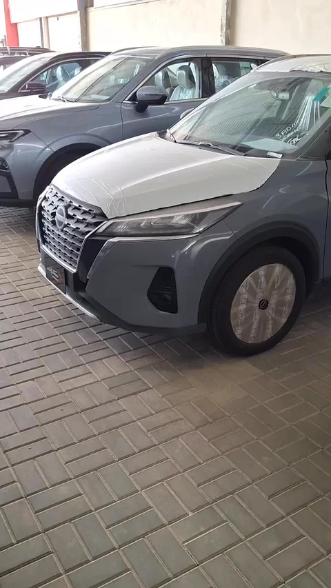 نيسان كيكس SL 2024