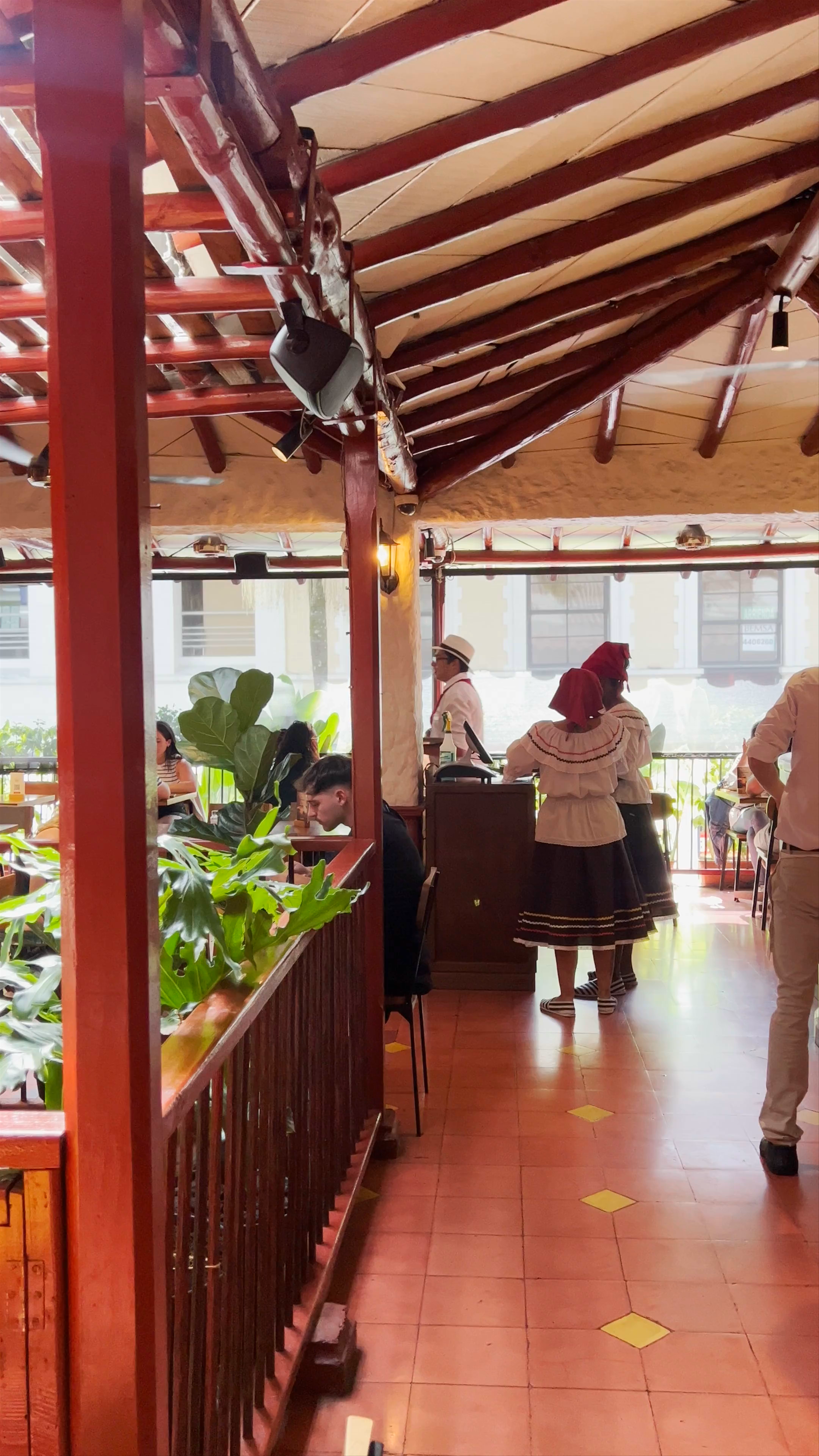 Hacienda la Estrada: Authentic Medellín Dining Experience