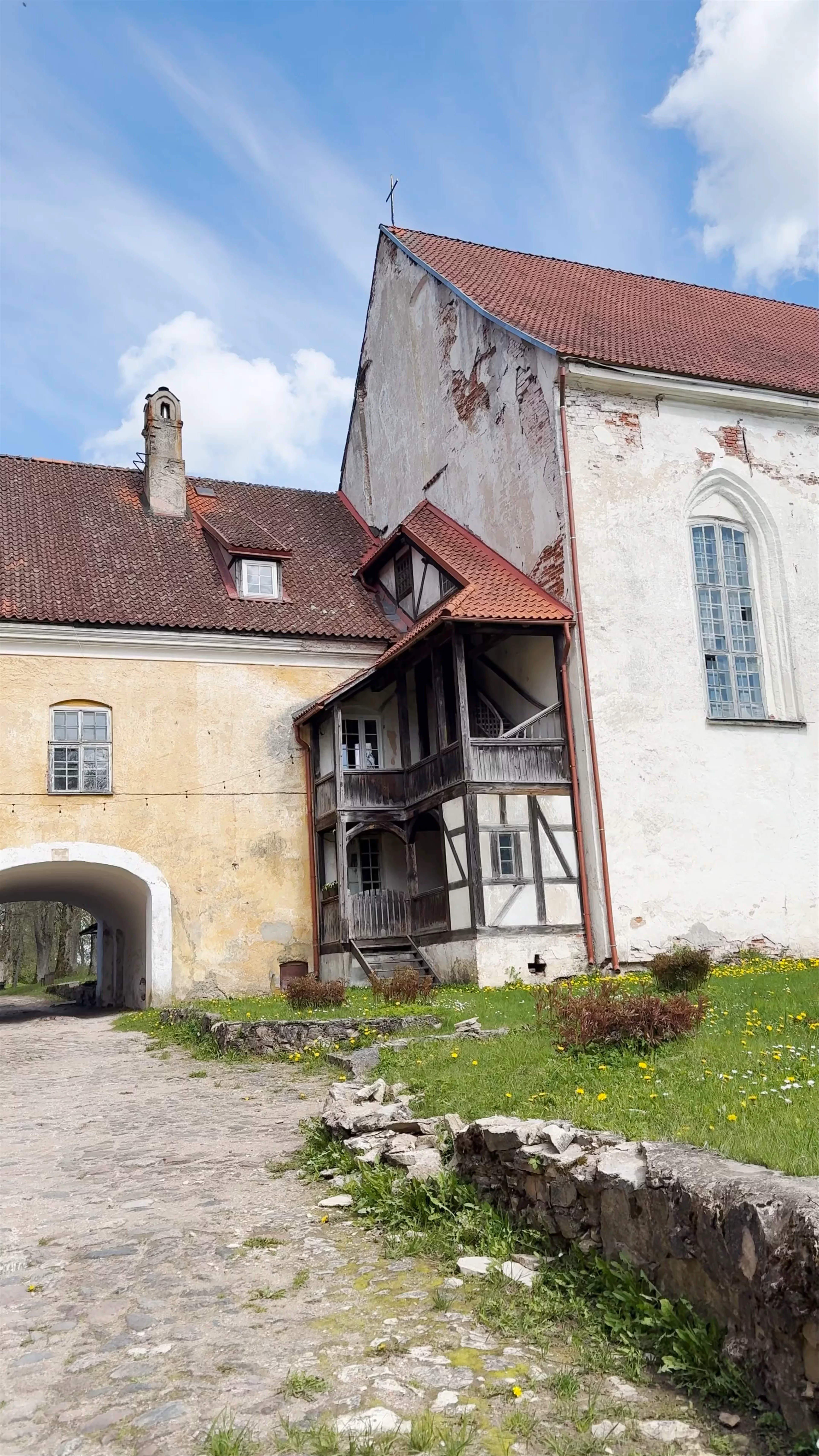 Lielstraupe Castle