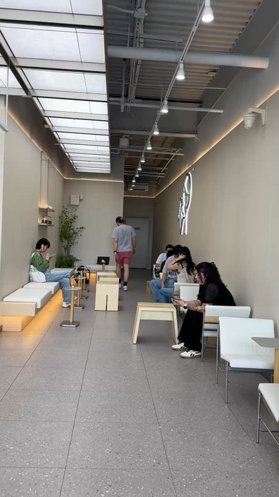 HeyTea - Inside the shop - Bubble Tea Near Me - Rockville, Maryland