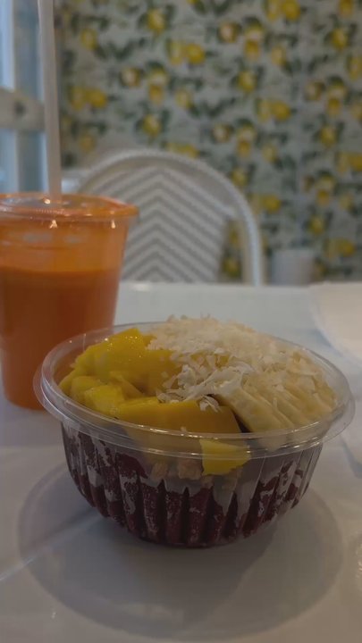 Atomic Juicery - Orange Machine Juice + ginger & Tropic Bowl - Juice Bars & Smoothies Near Me - Beverly, Massachusetts