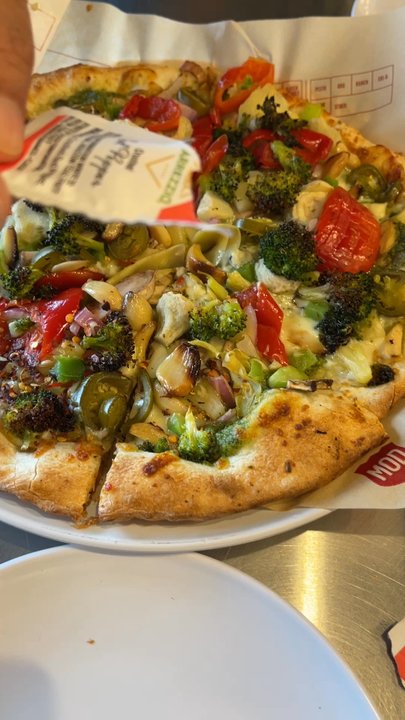 MOD Pizza - Pizza Near Me - Lake Geneva, Wisconsin